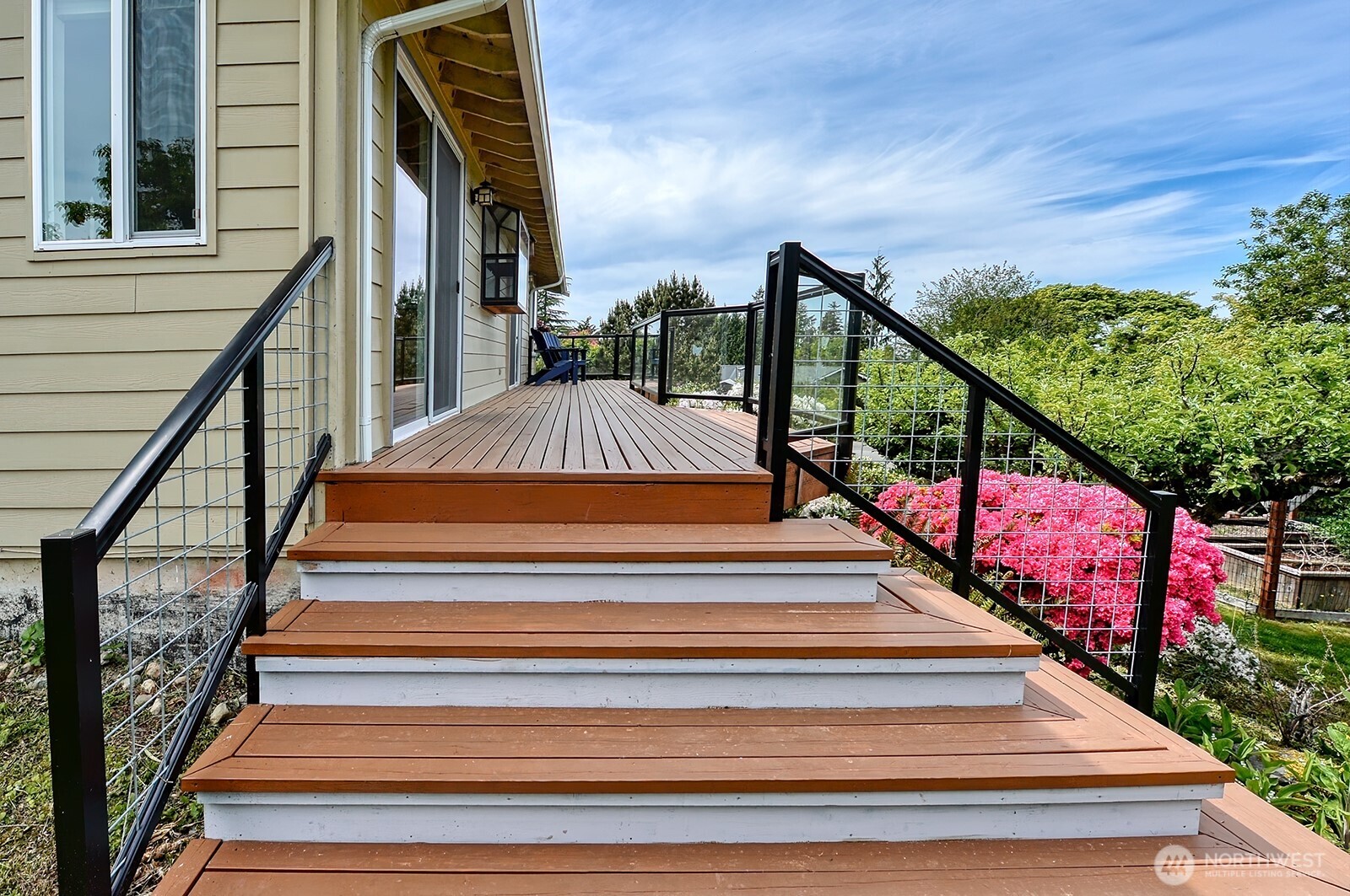 1008 W Toledo Street , Bellingham, WA 98229