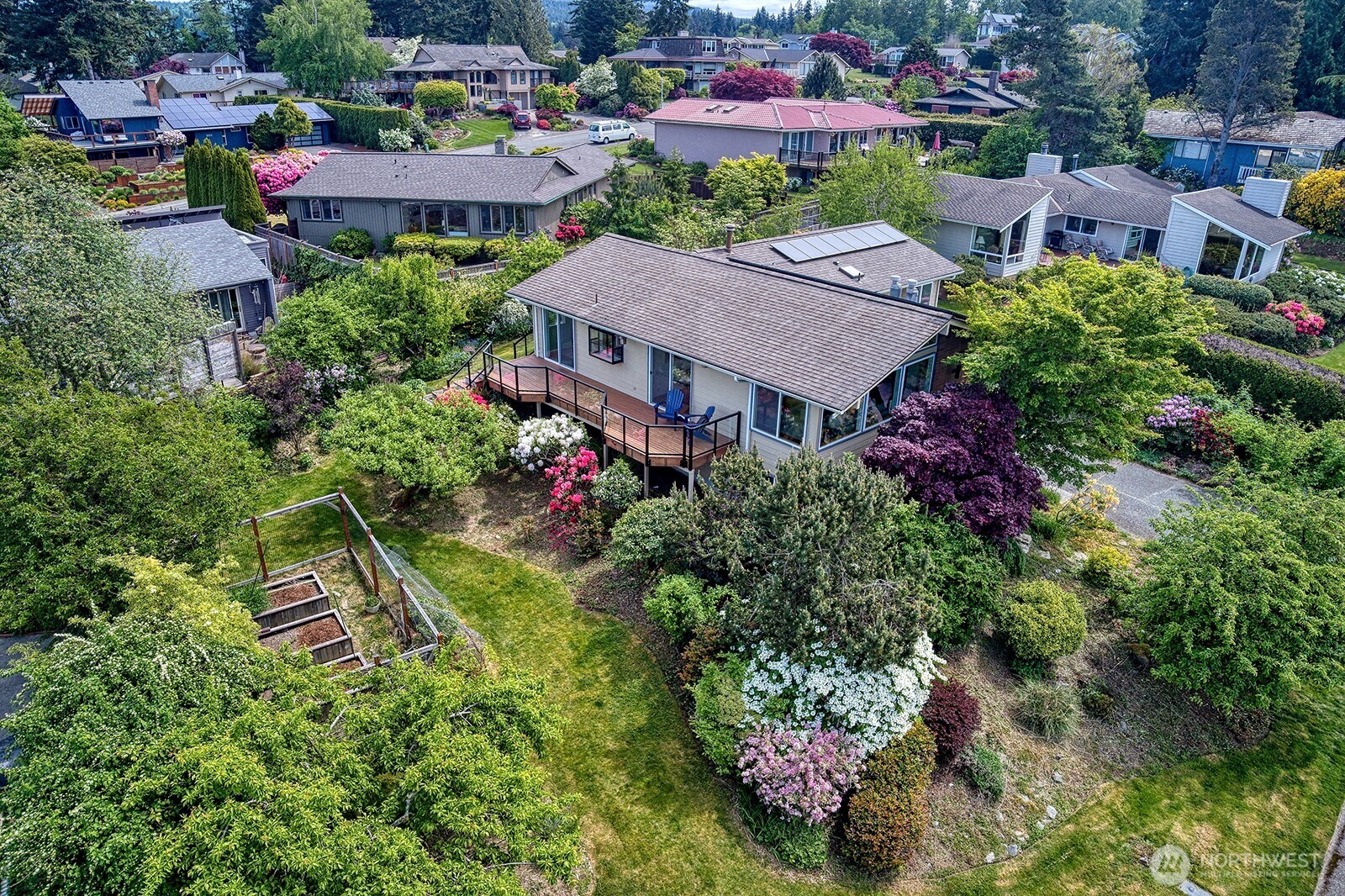 1008 W Toledo Street , Bellingham, WA 98229