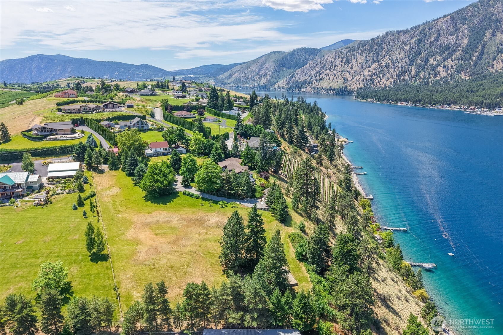 67 Apple Box Lane , Manson, WA 98831