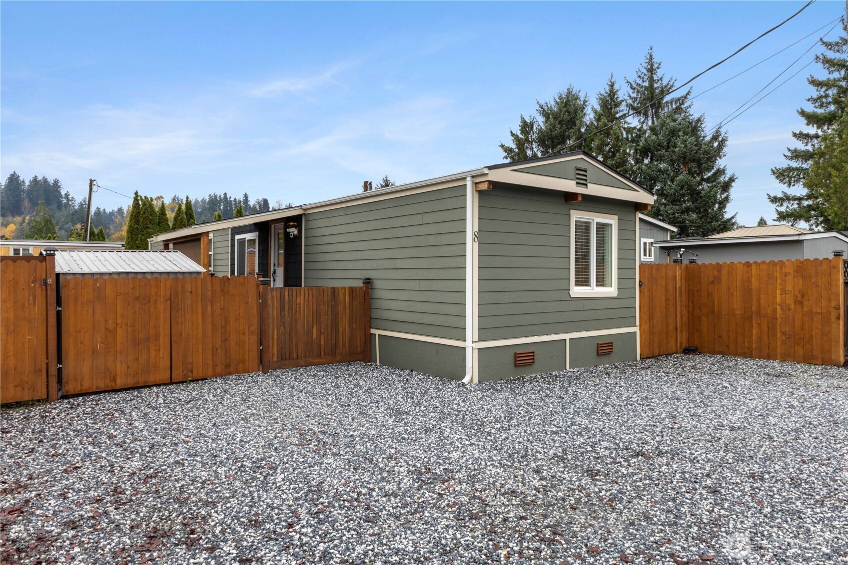 322 Chicago Boulevard S #8, Pacific, WA 98047