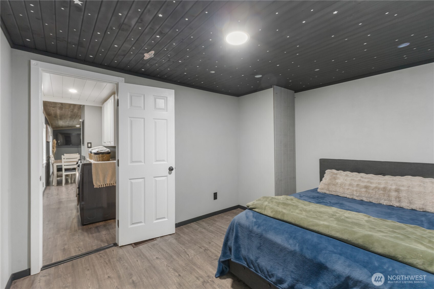 322 Chicago Boulevard S #8, Pacific, WA 98047