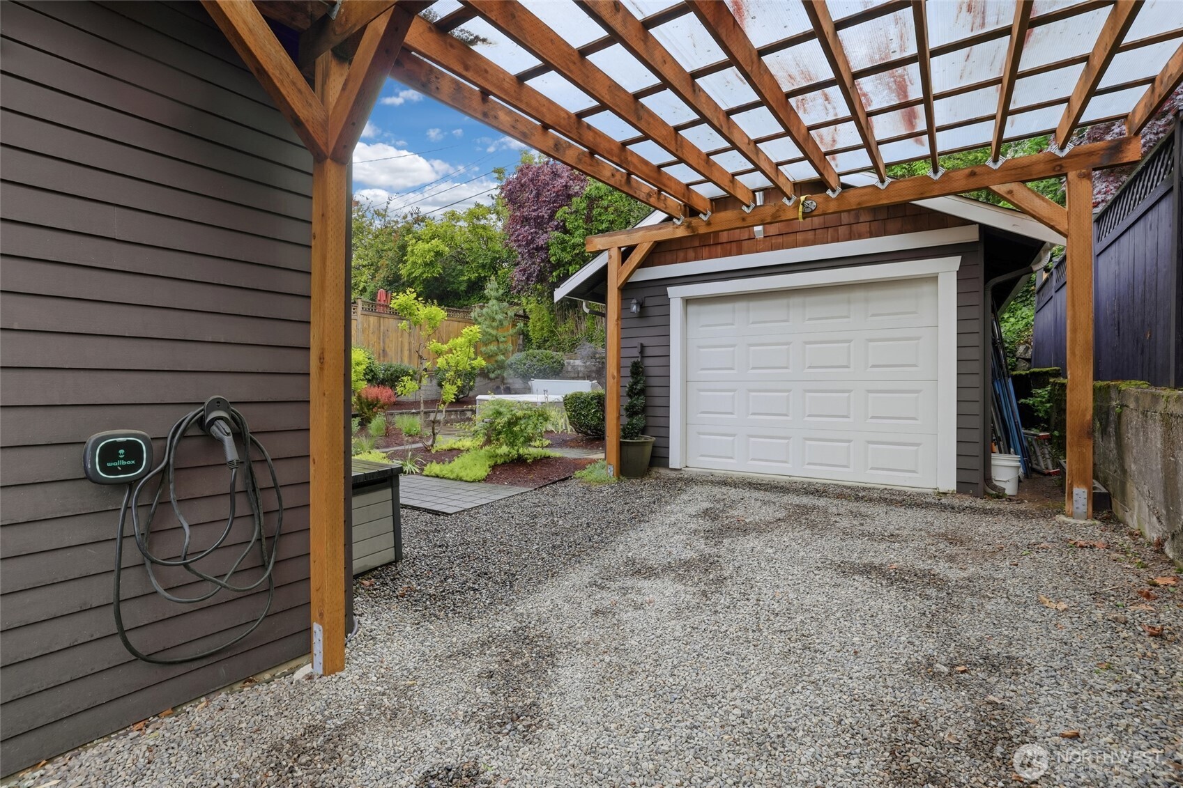 5250 45th Avenue SW, Seattle, WA 98136