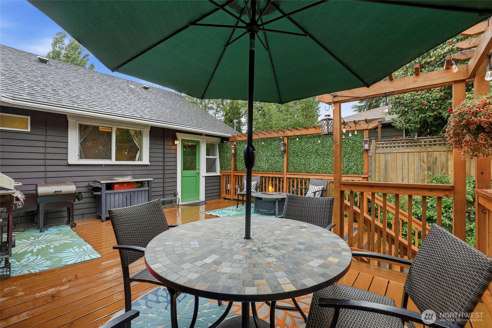 5250 45th Avenue SW, Seattle, WA 98136