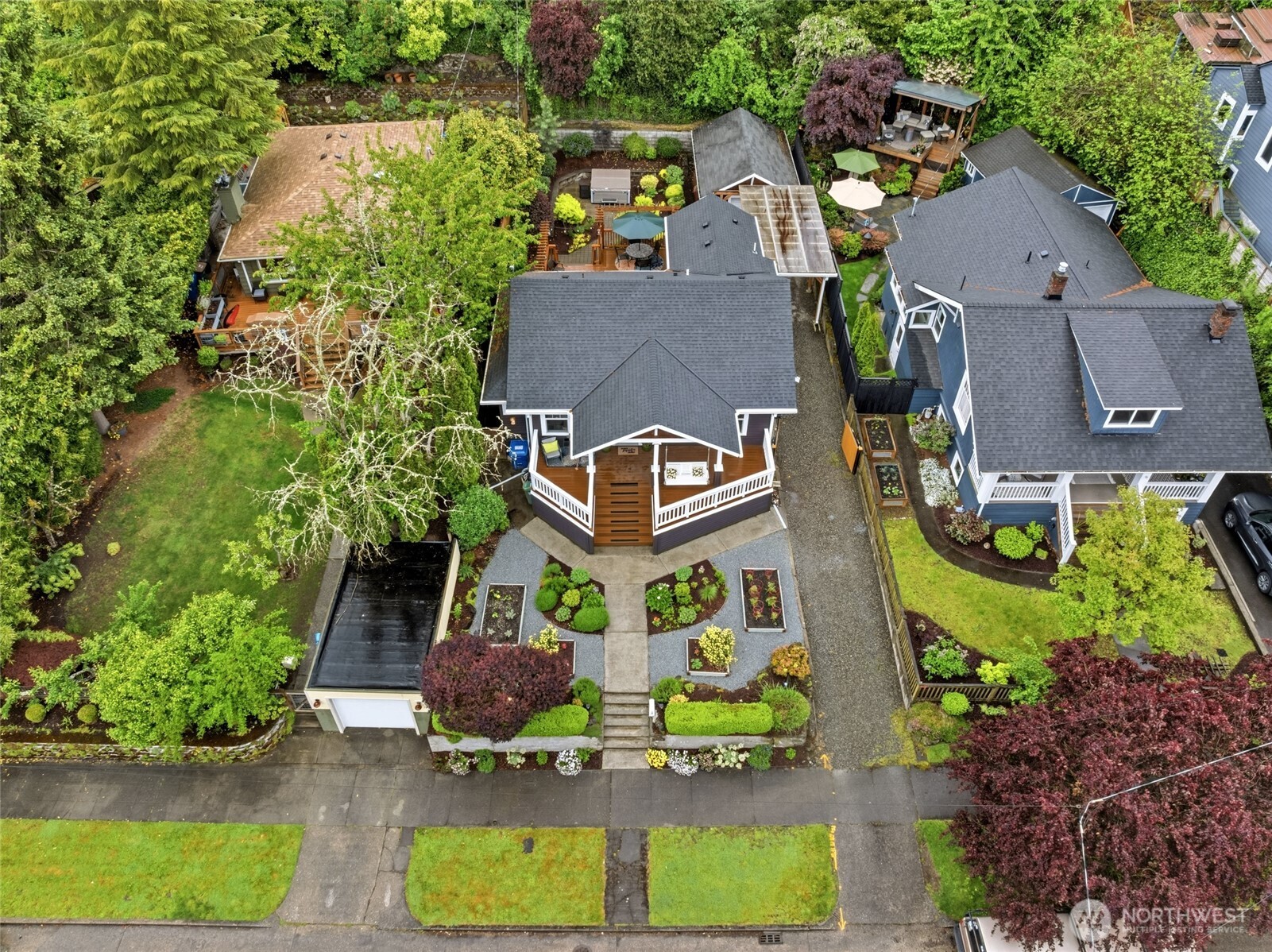 5250 45th Avenue SW, Seattle, WA 98136