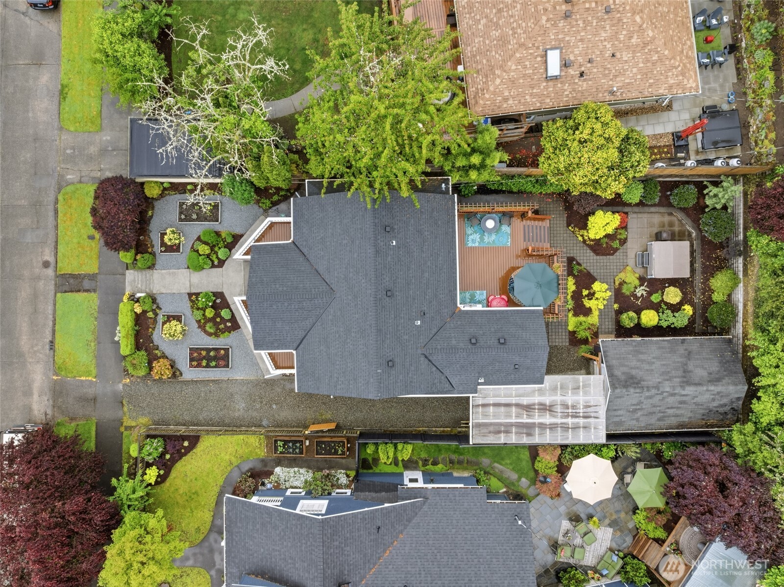 5250 45th Avenue SW, Seattle, WA 98136