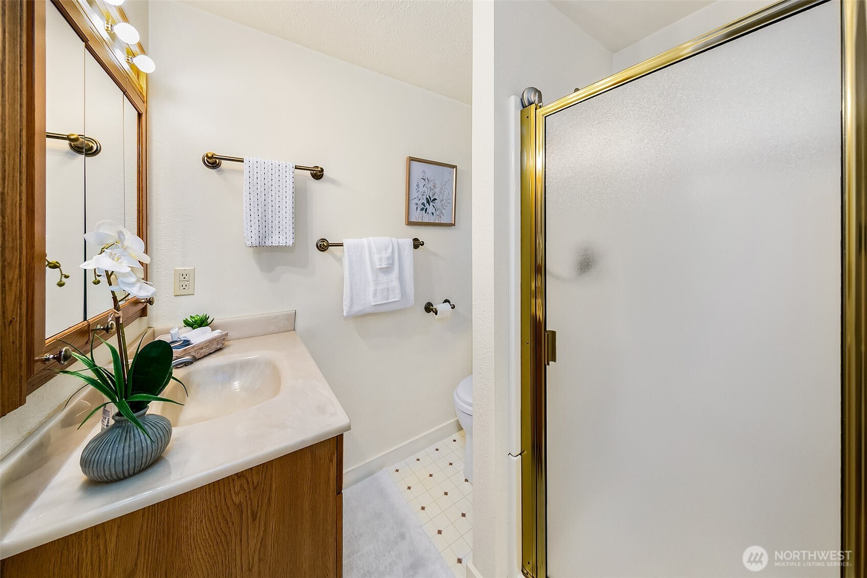 15545 8th Avenue NE, Shoreline, WA 98155