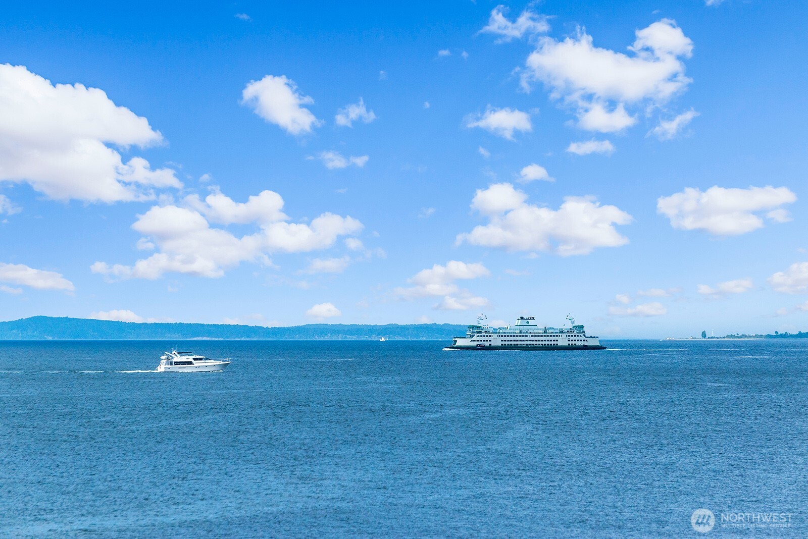 3085 Alki Avenue SW #2, Seattle, WA 98116