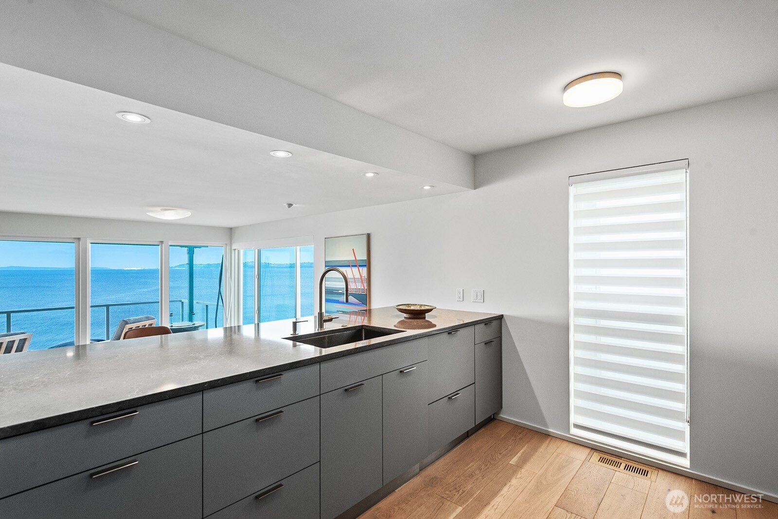 3085 Alki Avenue SW #2, Seattle, WA 98116