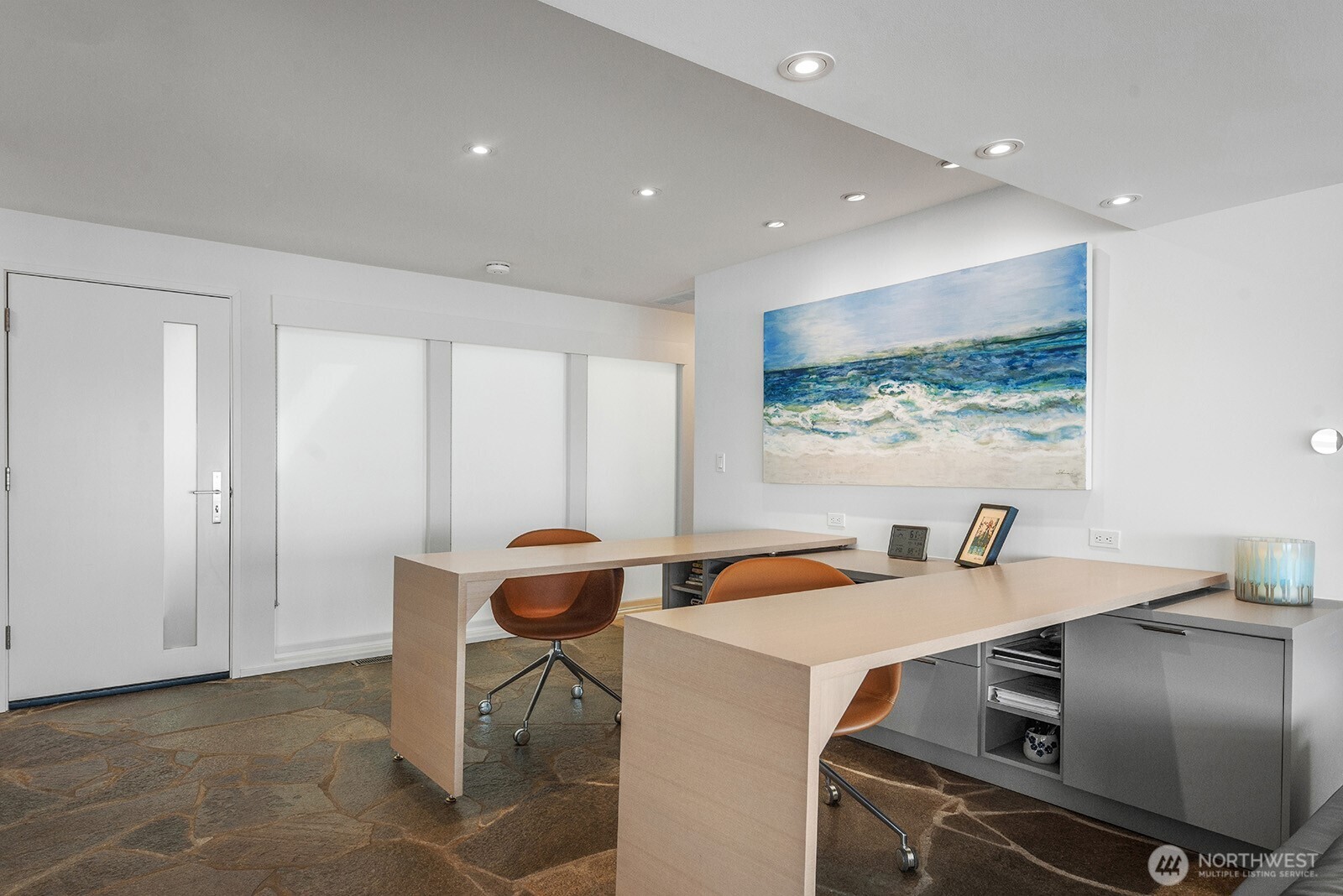 3085 Alki Avenue SW #2, Seattle, WA 98116