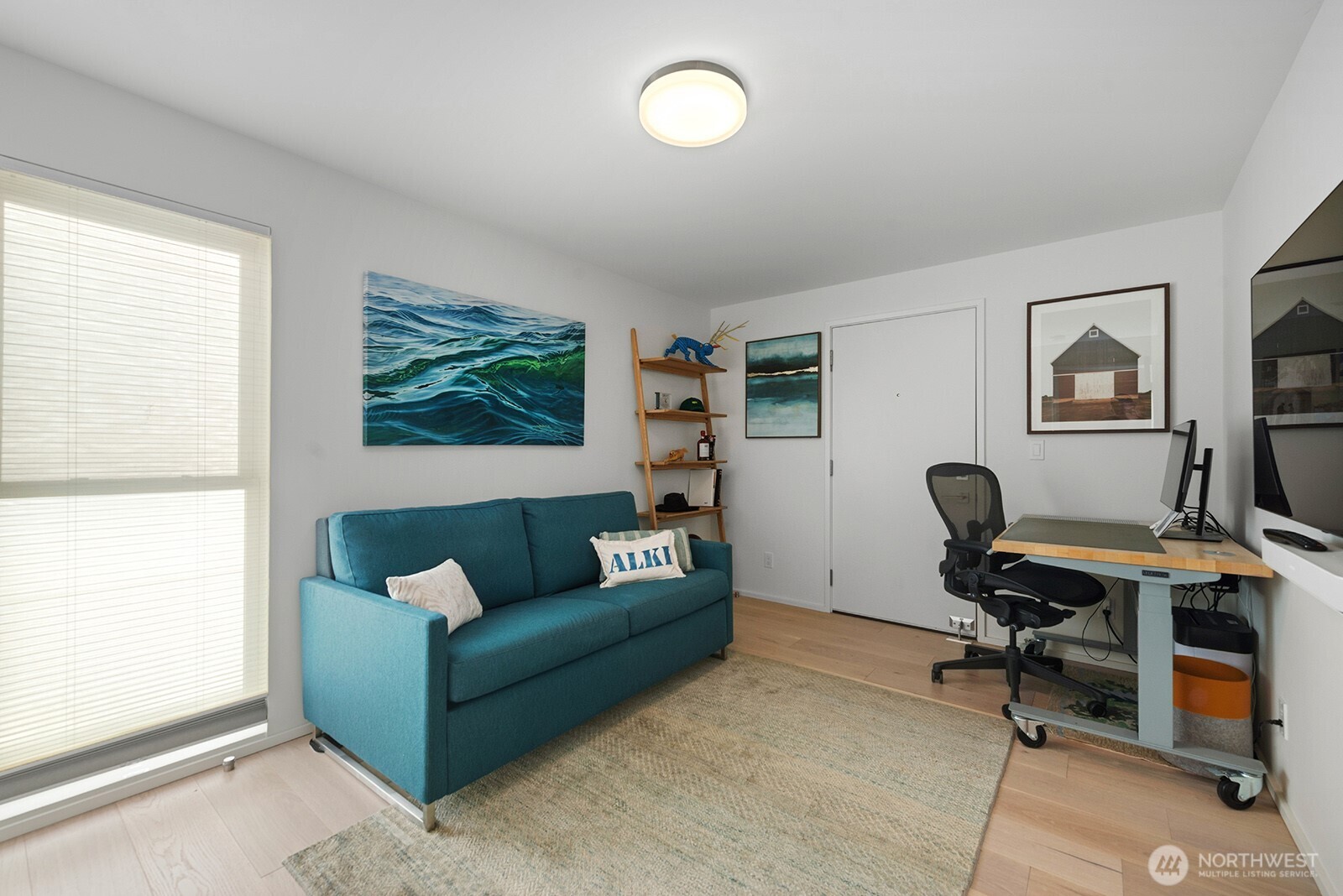 3085 Alki Avenue SW #2, Seattle, WA 98116