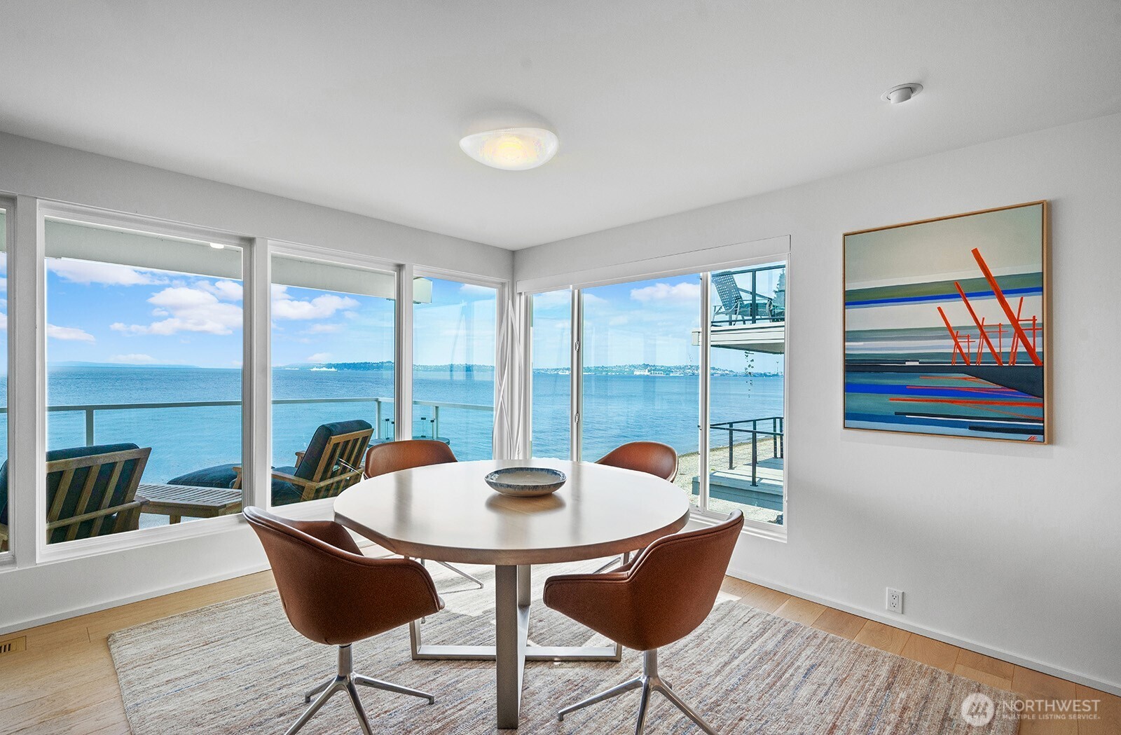 3085 Alki Avenue SW #2, Seattle, WA 98116