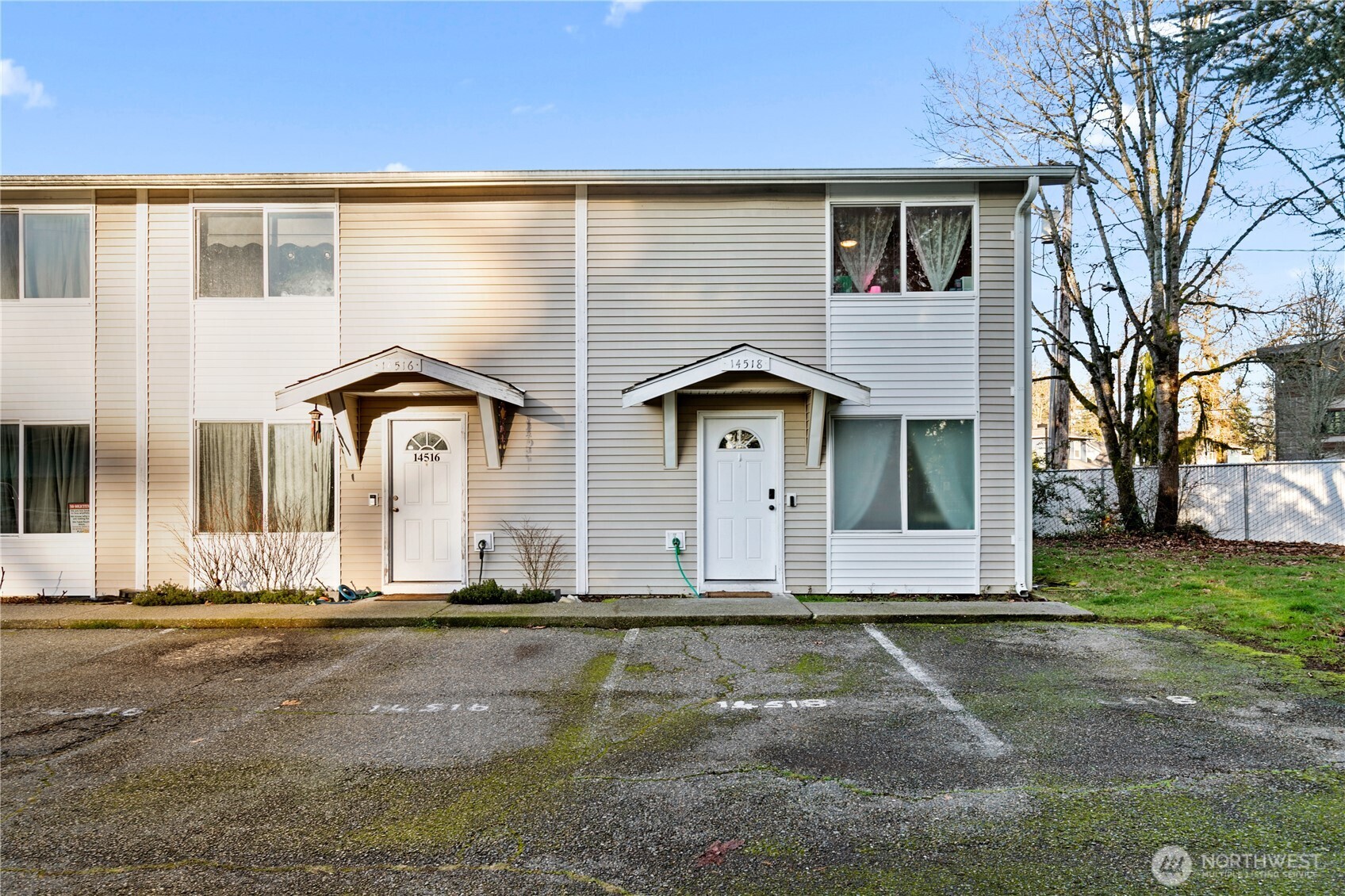 14518 W Thorne Lane SW, Lakewood, WA 98498