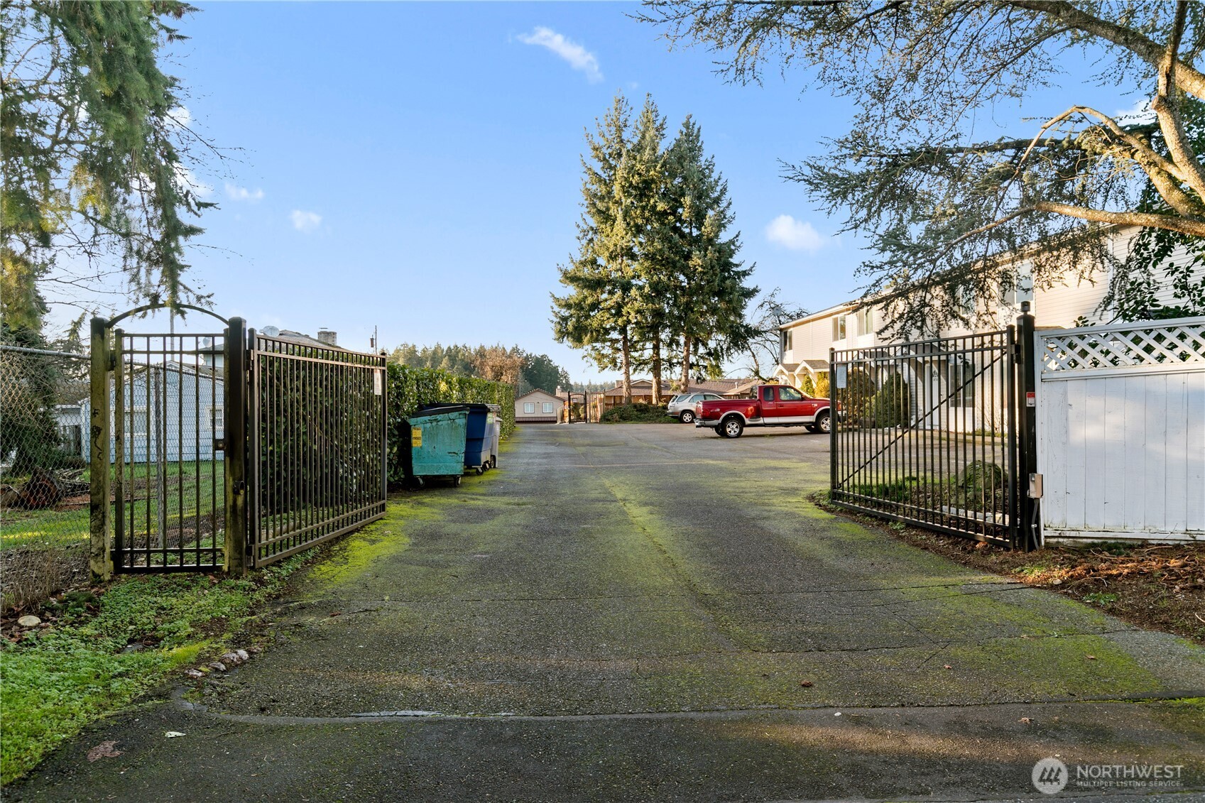 14518 W Thorne Lane SW, Lakewood, WA 98498