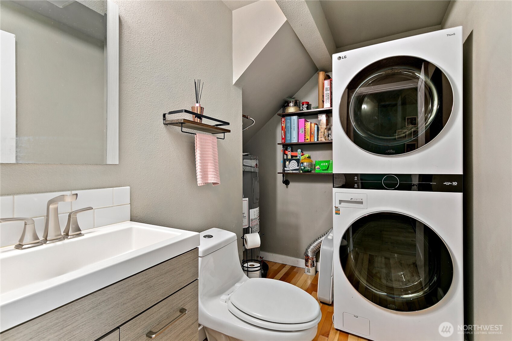 14518 W Thorne Lane SW, Lakewood, WA 98498