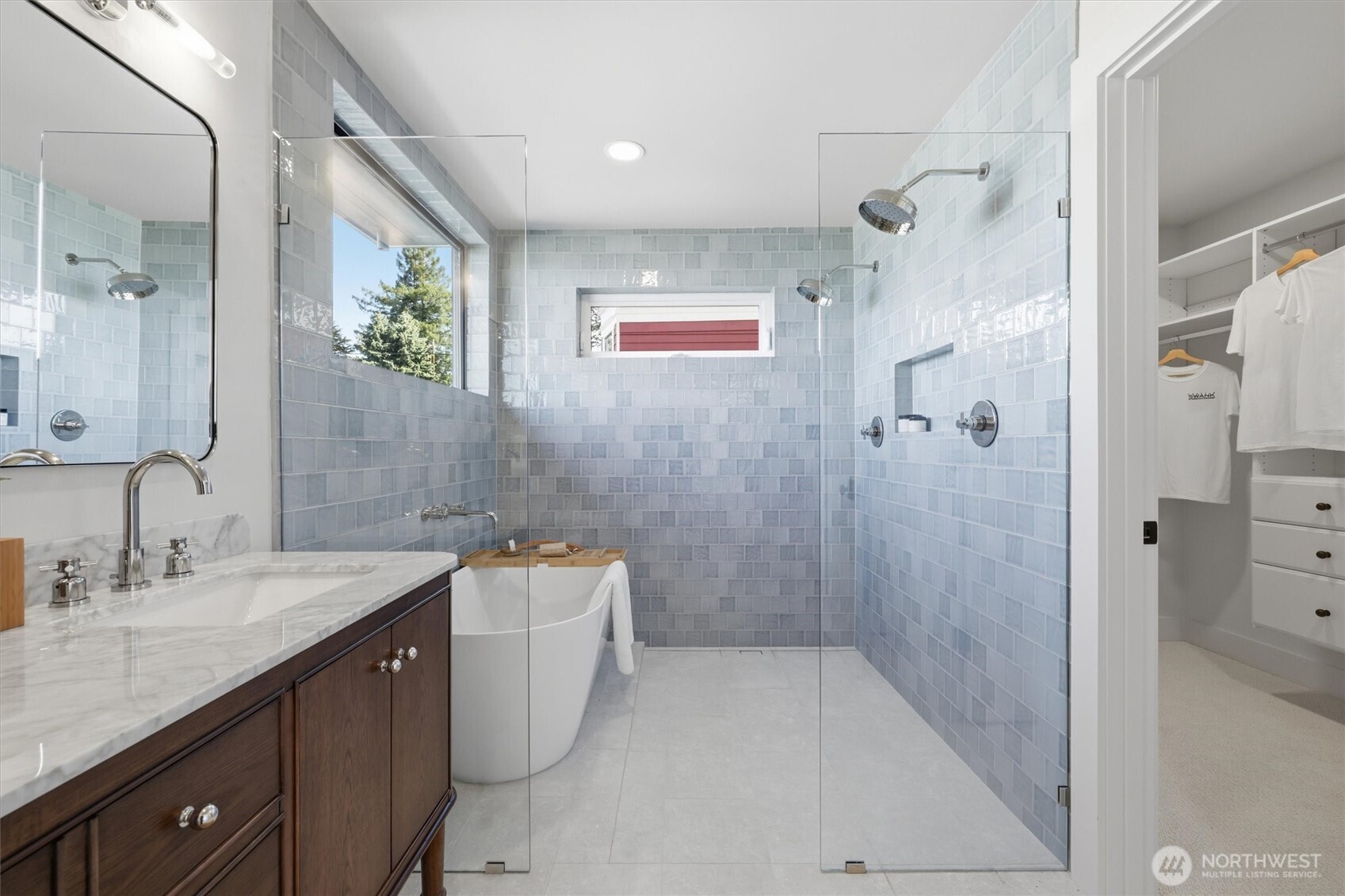 909 32nd Avenue S #A, Seattle, WA 98144