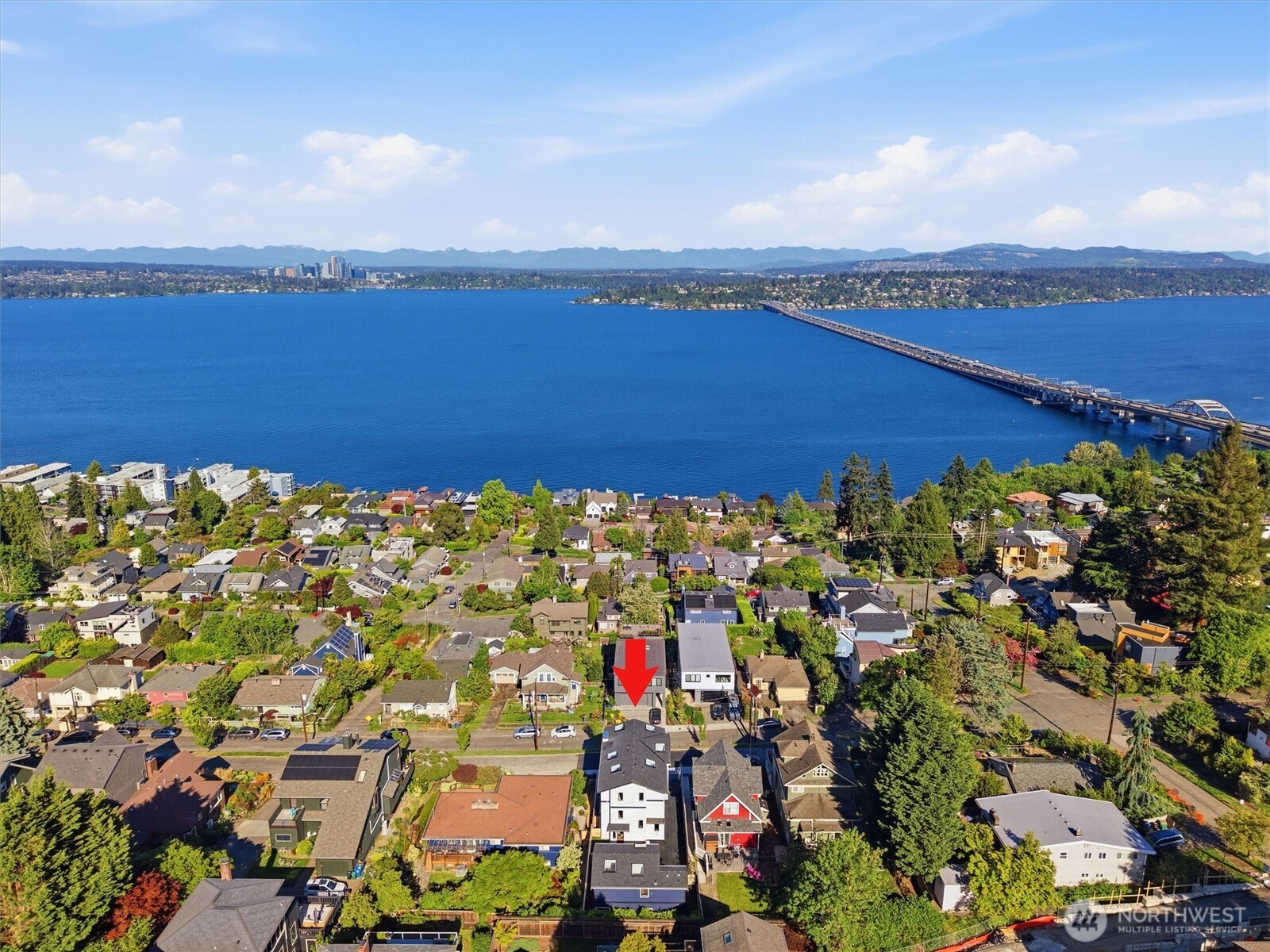 909 32nd Avenue S #A, Seattle, WA 98144