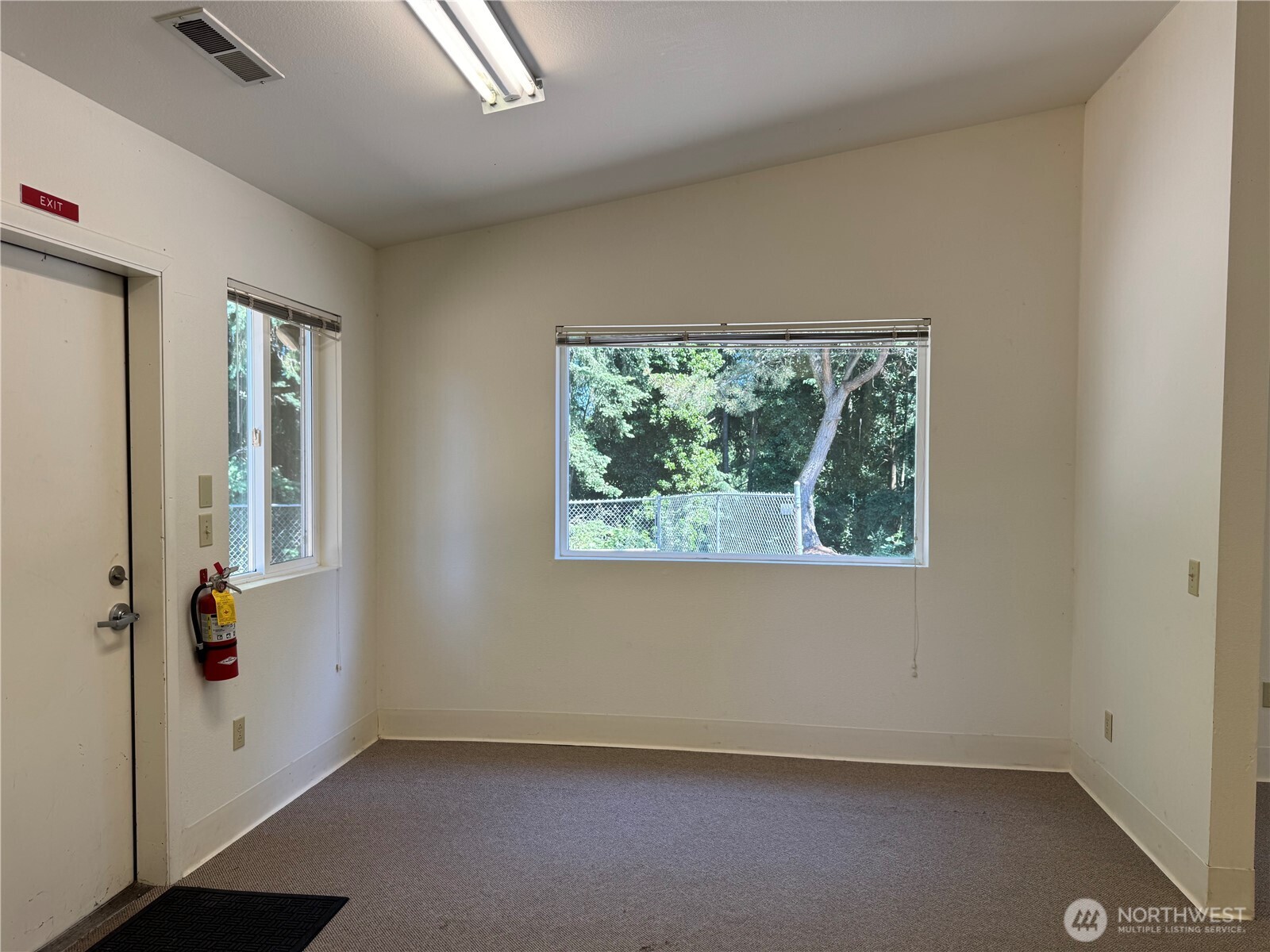 51 Colwell Street , Port Hadlock, WA 98339