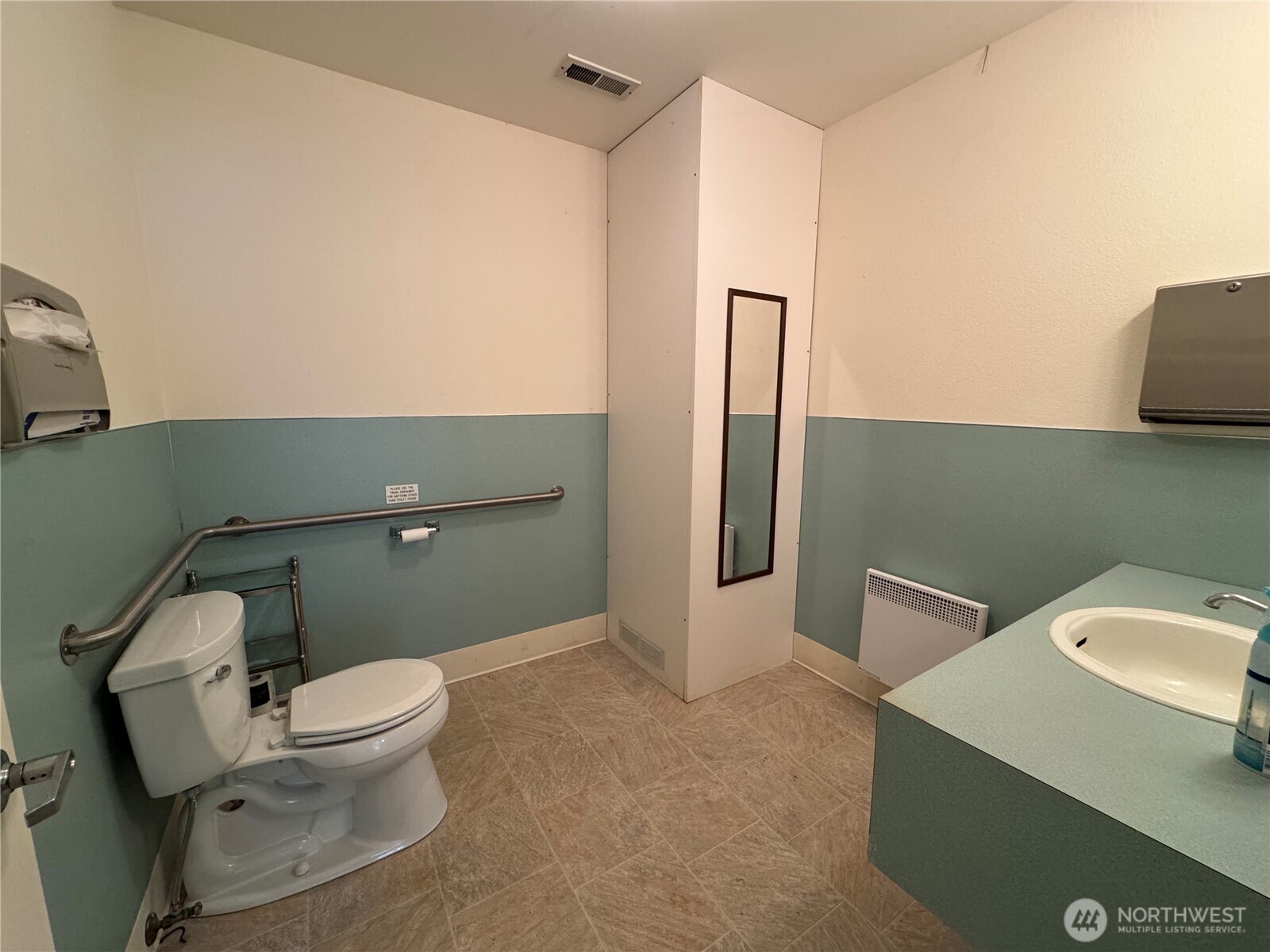 51 Colwell Street , Port Hadlock, WA 98339