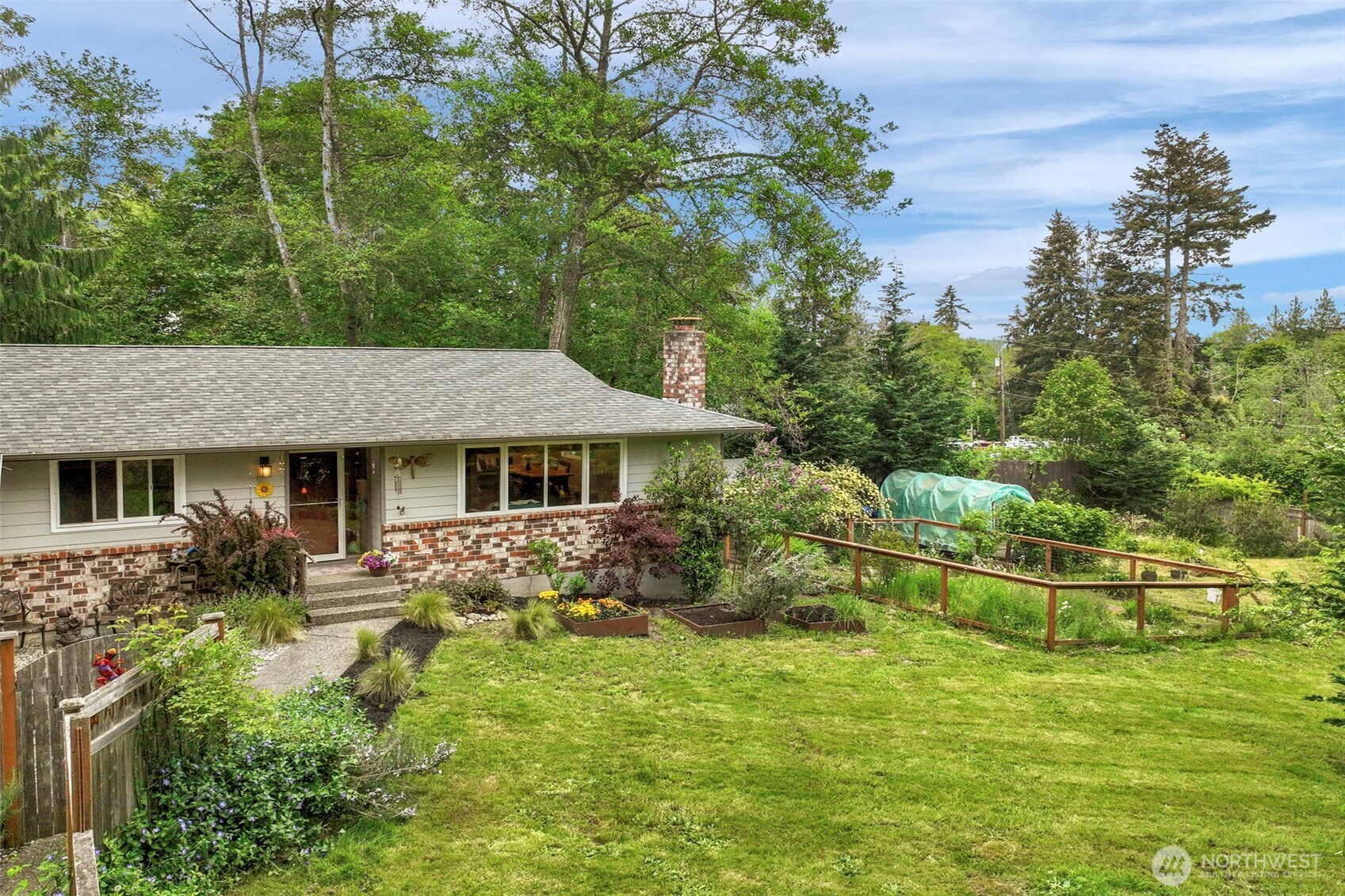 10414 SW 110th Street , Vashon, WA 98070