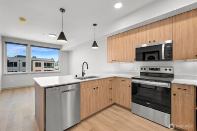 820 N State Street #507, Bellingham, WA 98225