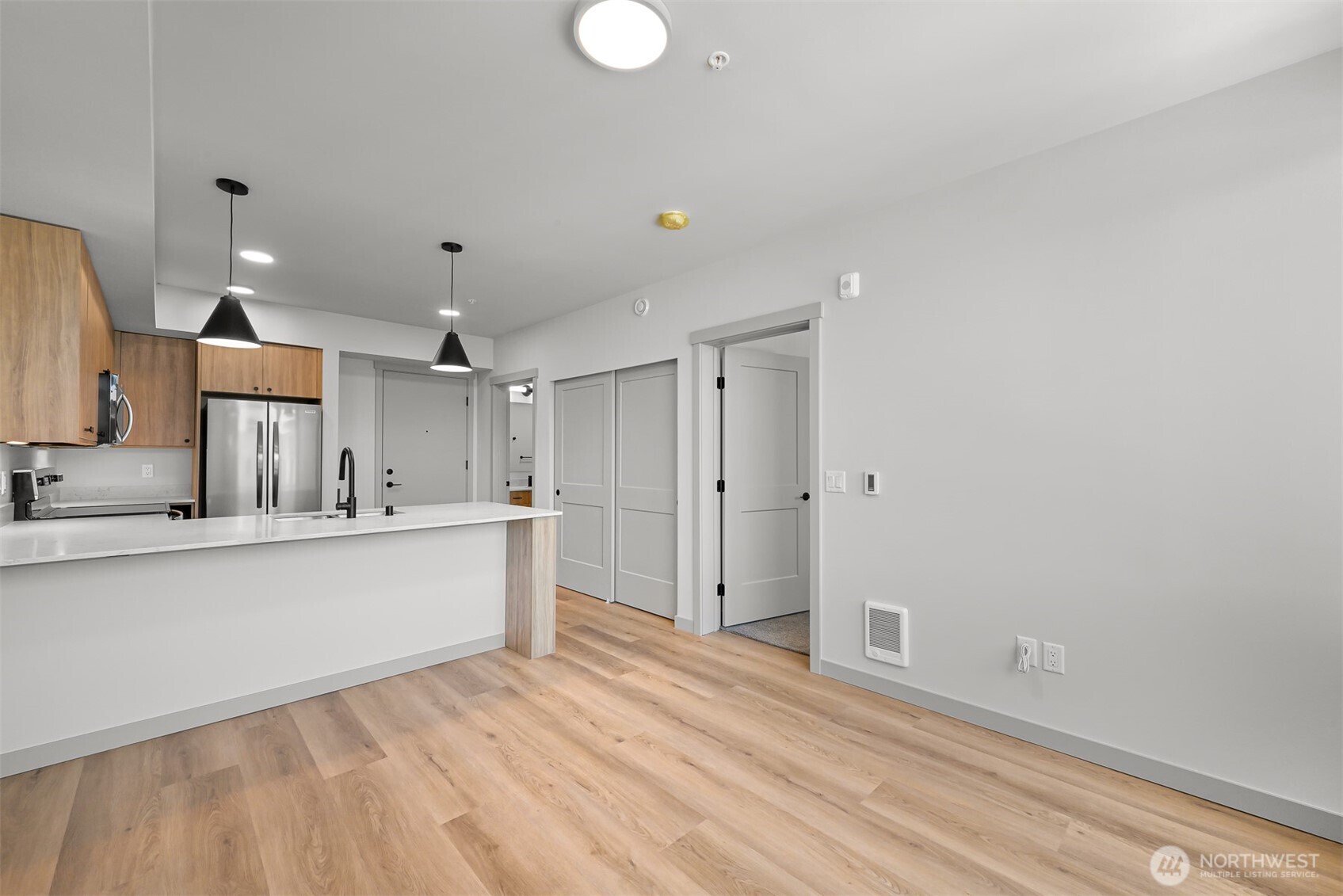 820 N State Street #507, Bellingham, WA 98225