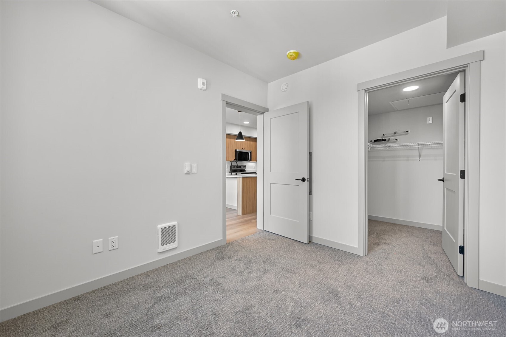 820 N State Street #507, Bellingham, WA 98225