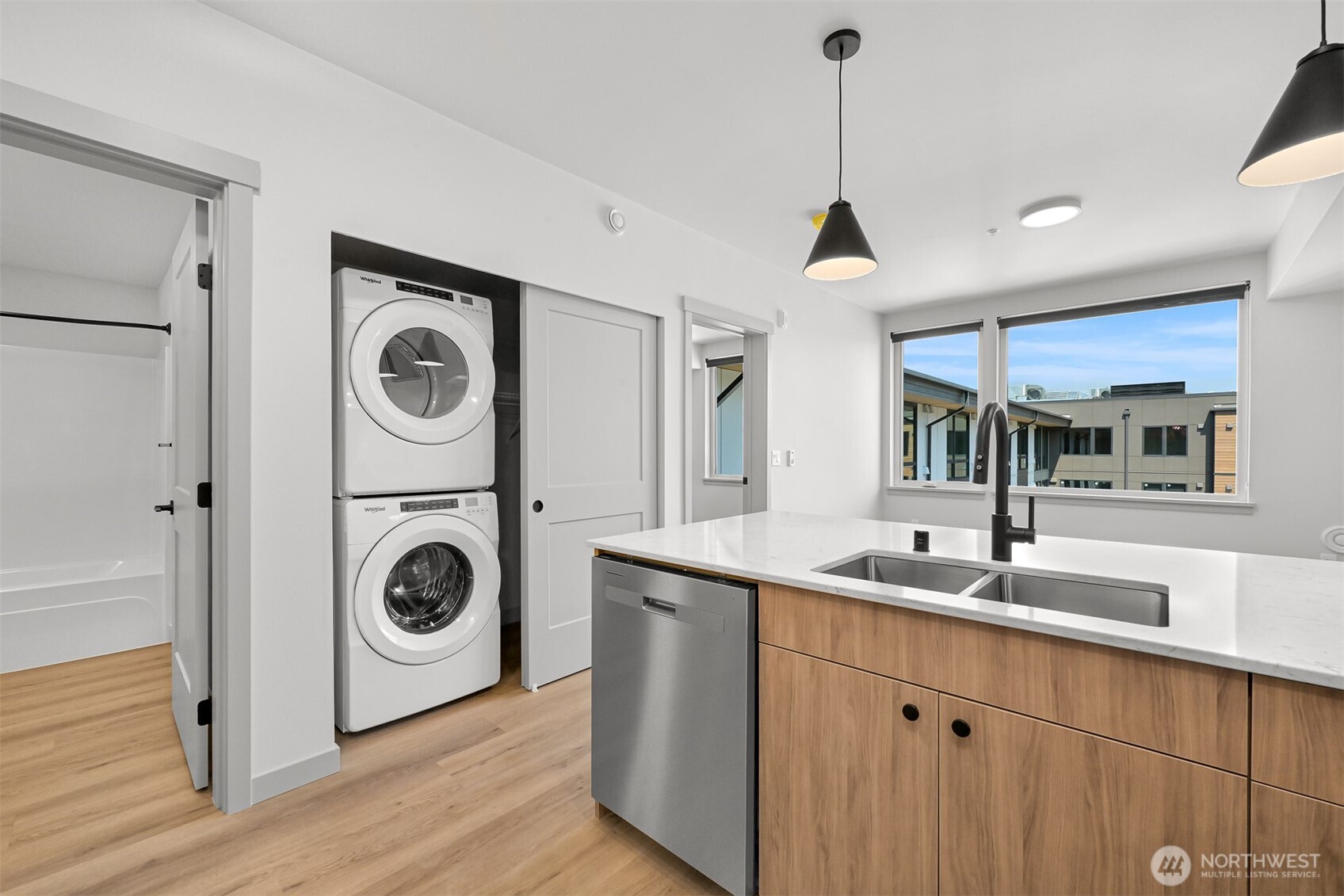 820 N State Street #507, Bellingham, WA 98225