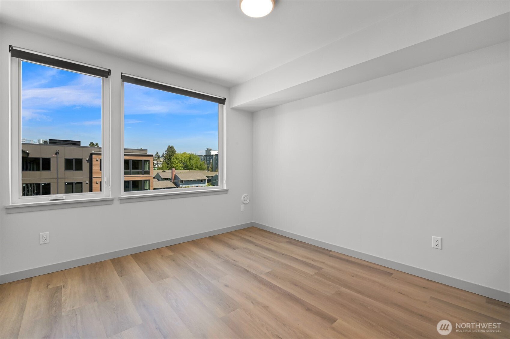 820 N State Street #507, Bellingham, WA 98225