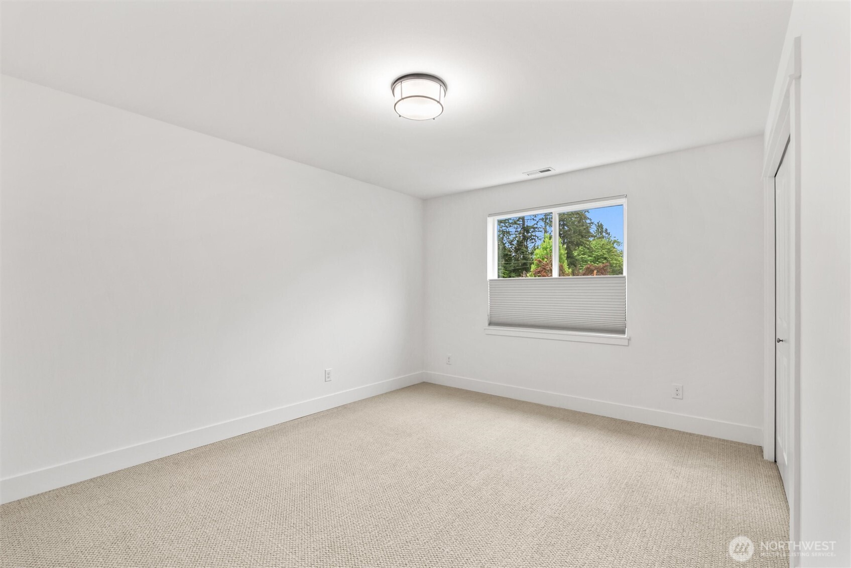 14527 160th Court SE, Renton, WA 98059