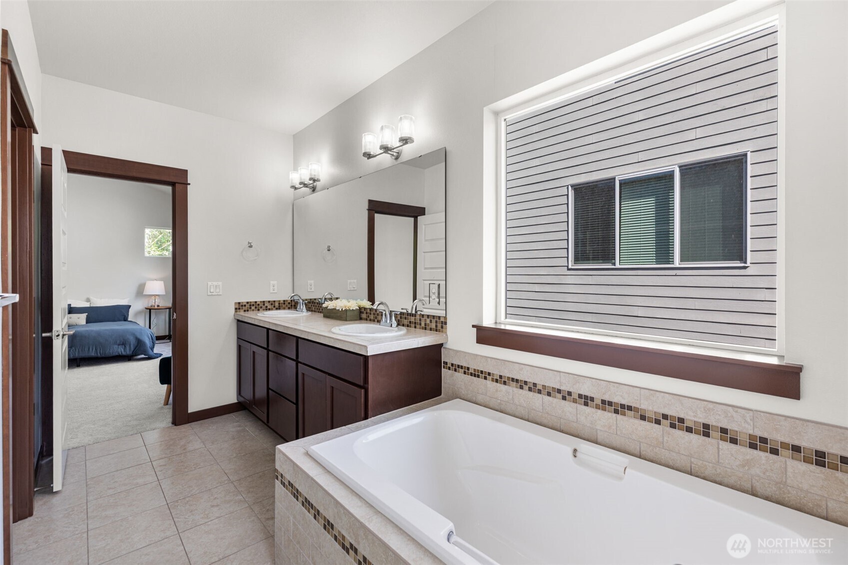 303 202nd Place SE, Bothell, WA 98012