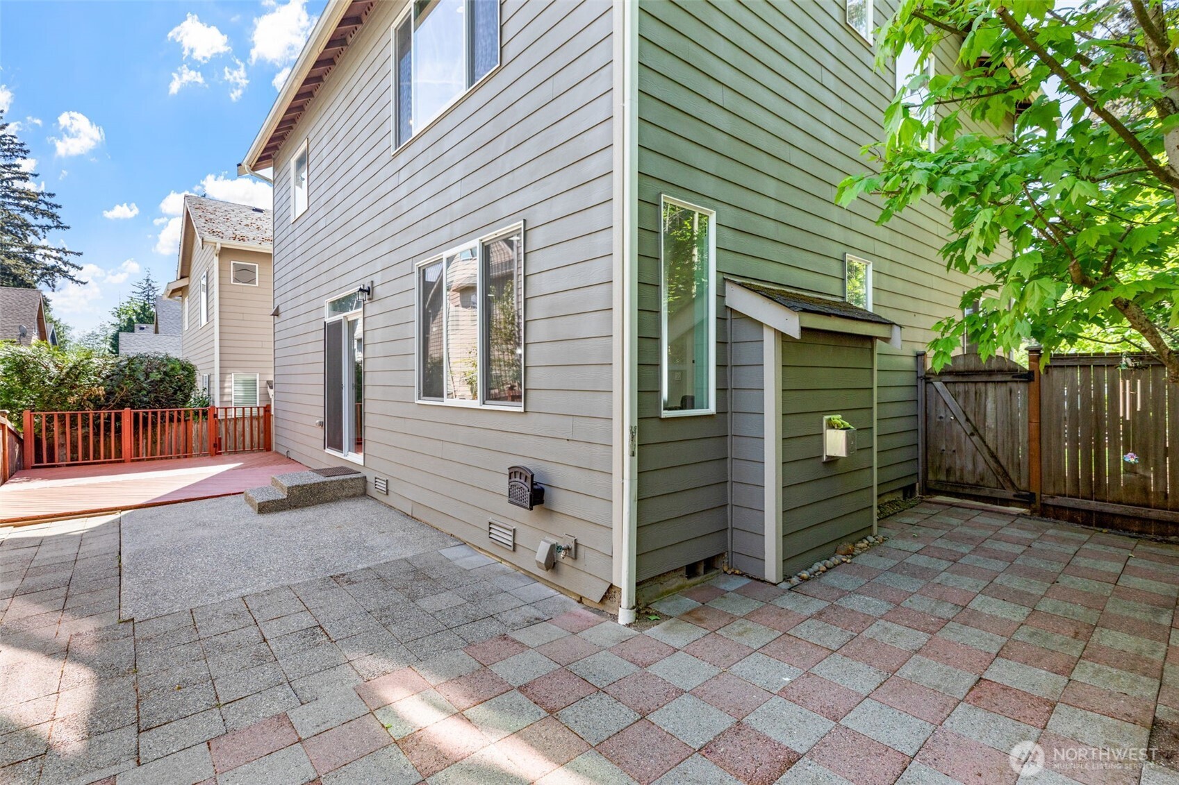 303 202nd Place SE, Bothell, WA 98012