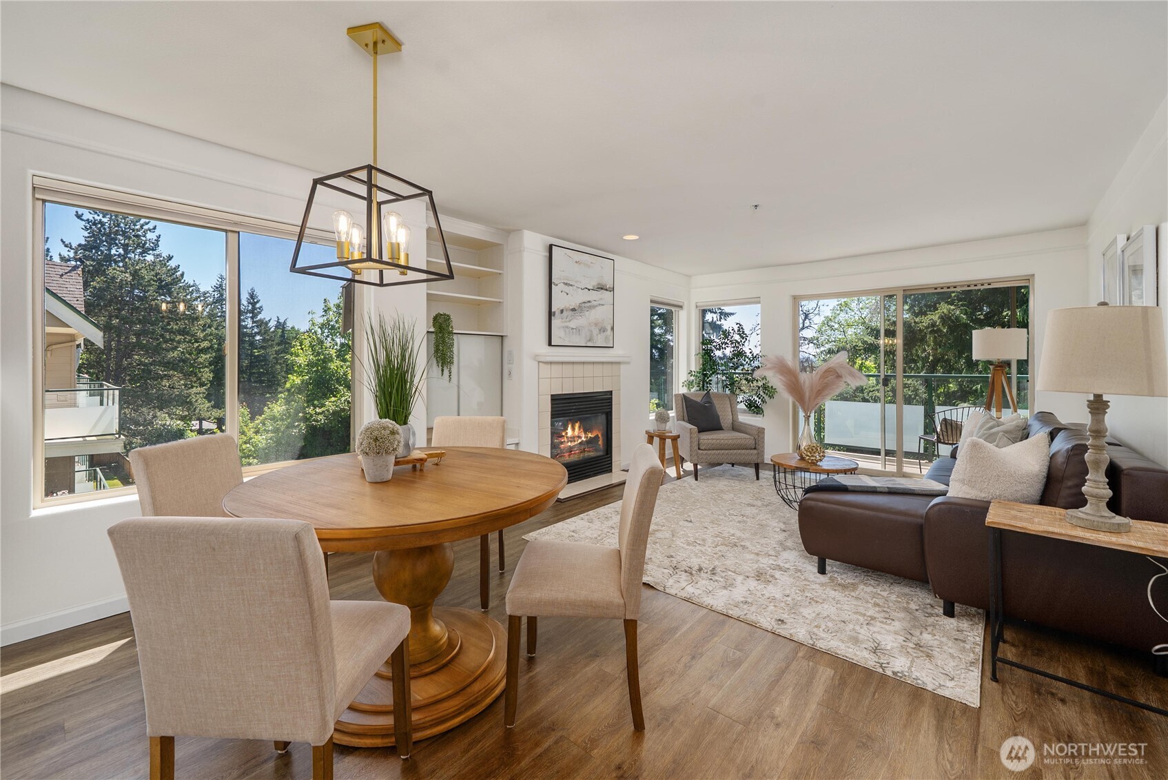 15335 Sunwood Boulevard #C301, Tukwila, WA 98188