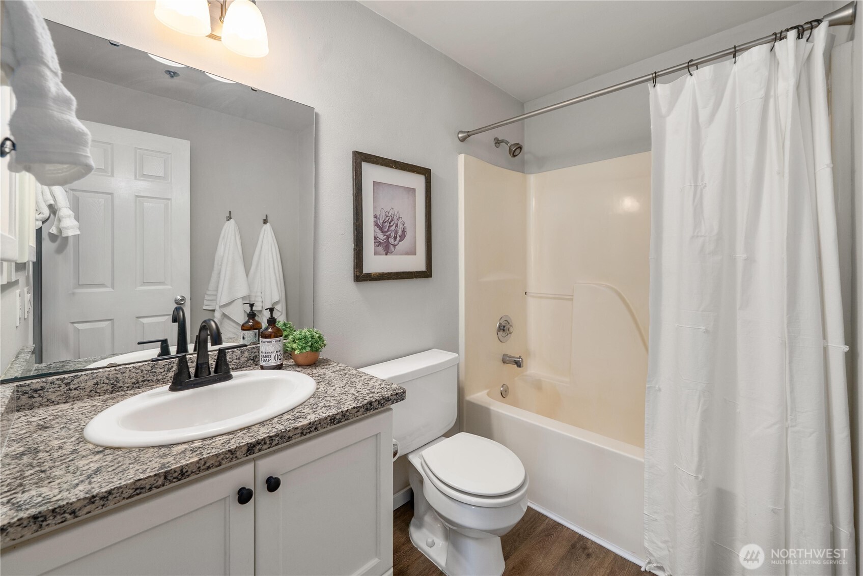 15335 Sunwood Boulevard #C301, Tukwila, WA 98188