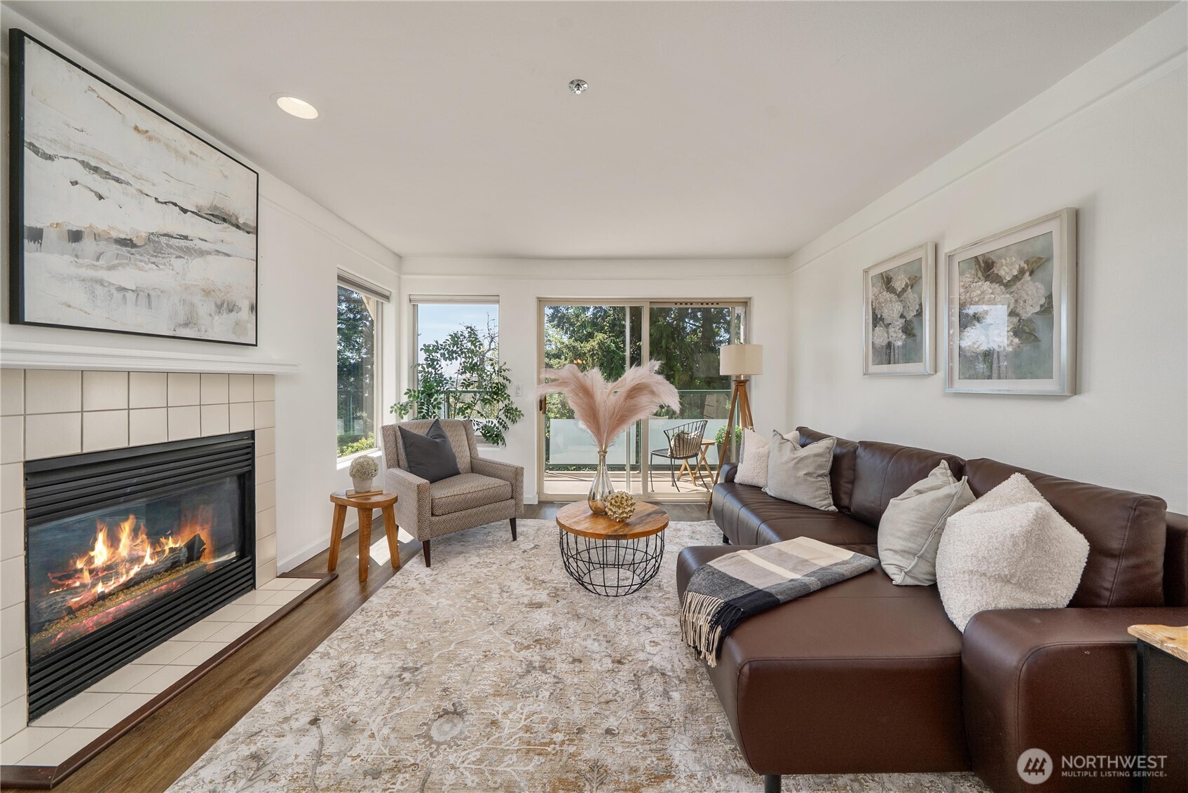 15335 Sunwood Boulevard #C301, Tukwila, WA 98188