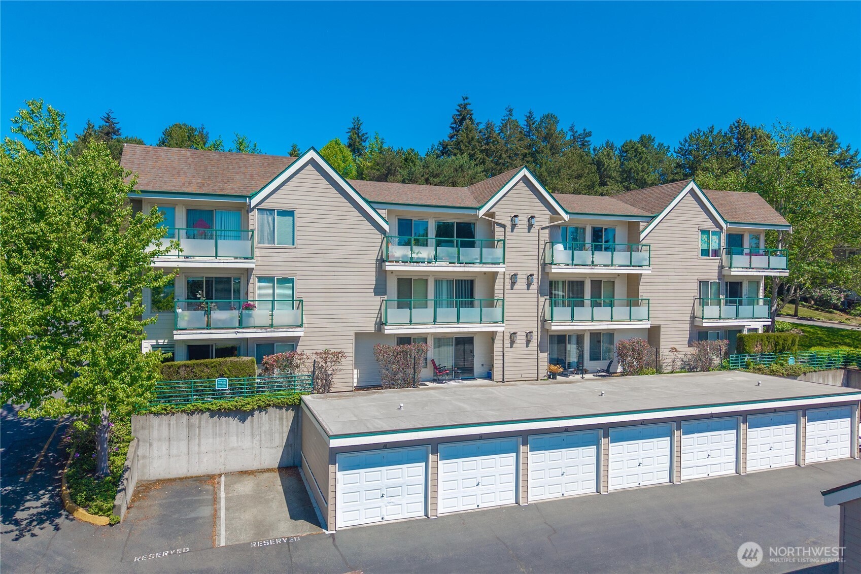 15335 Sunwood Boulevard #C301, Tukwila, WA 98188