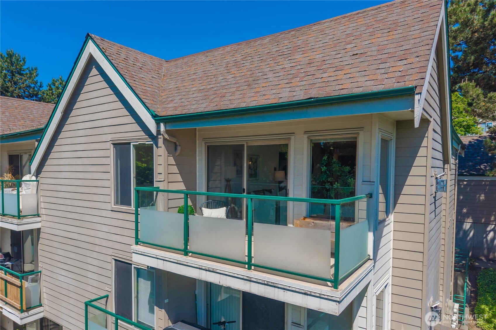 15335 Sunwood Boulevard #C301, Tukwila, WA 98188