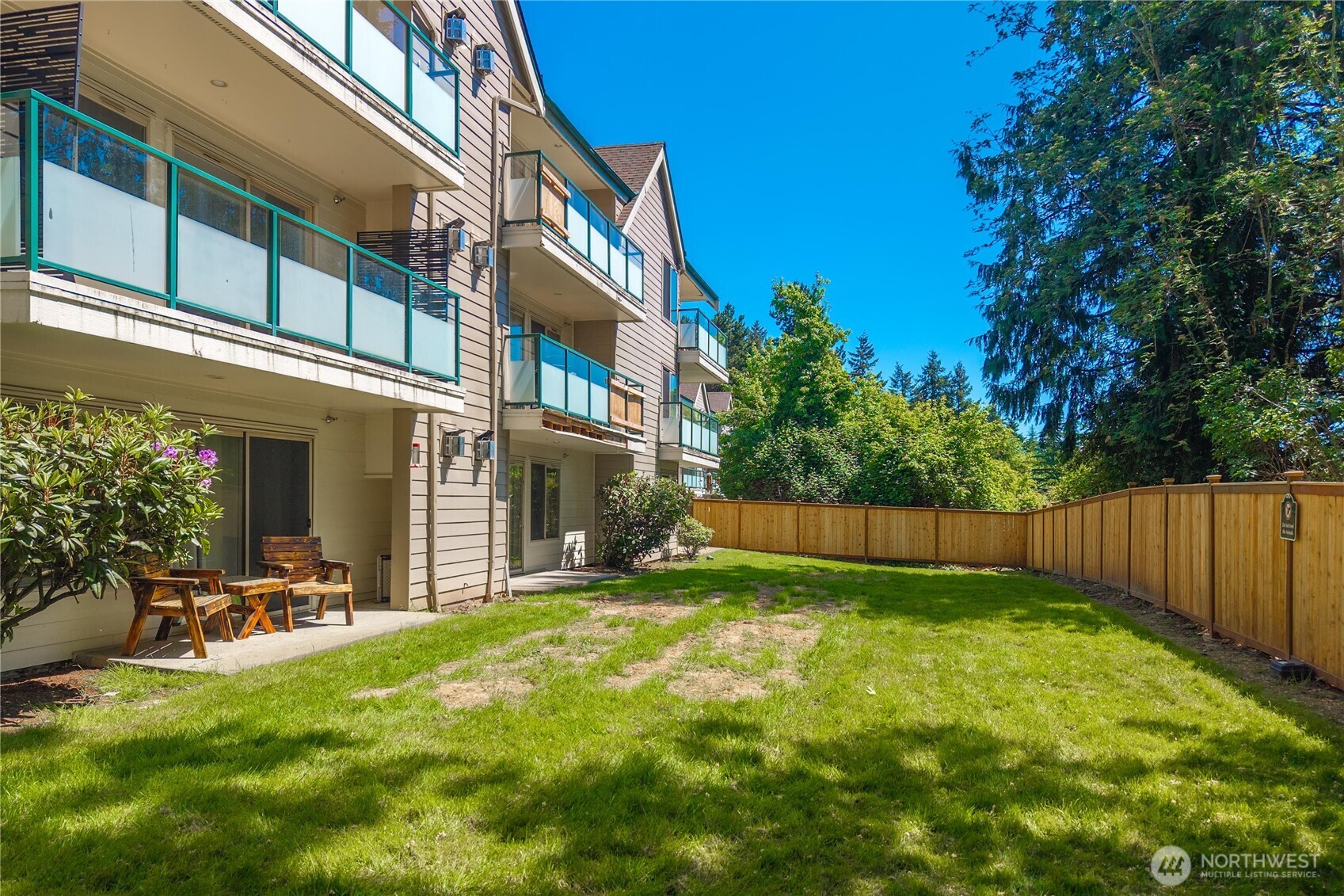 15335 Sunwood Boulevard #C301, Tukwila, WA 98188
