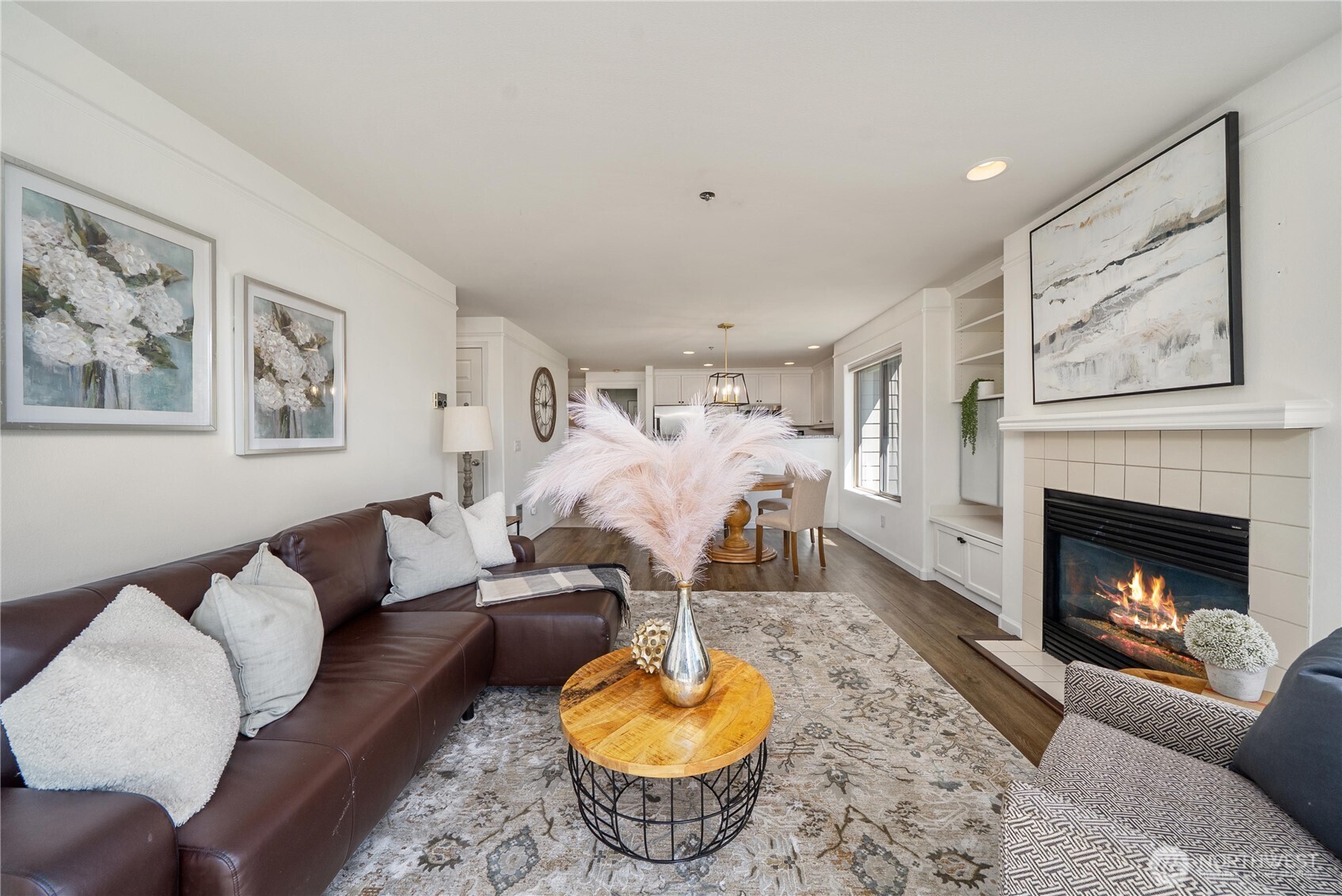 15335 Sunwood Boulevard #C301, Tukwila, WA 98188