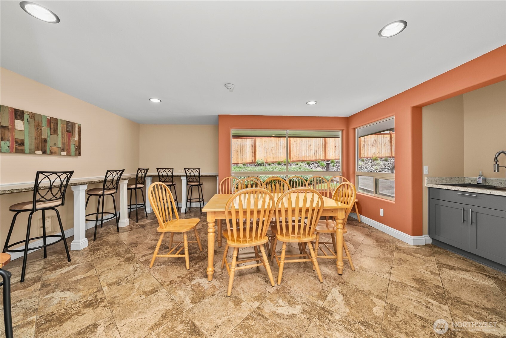 15335 Sunwood Boulevard #C301, Tukwila, WA 98188
