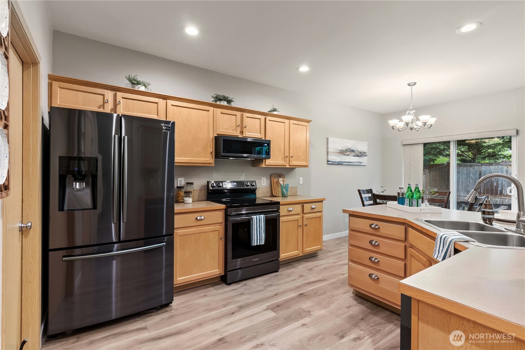 26834 226th Place SE, Maple Valley, WA 98038