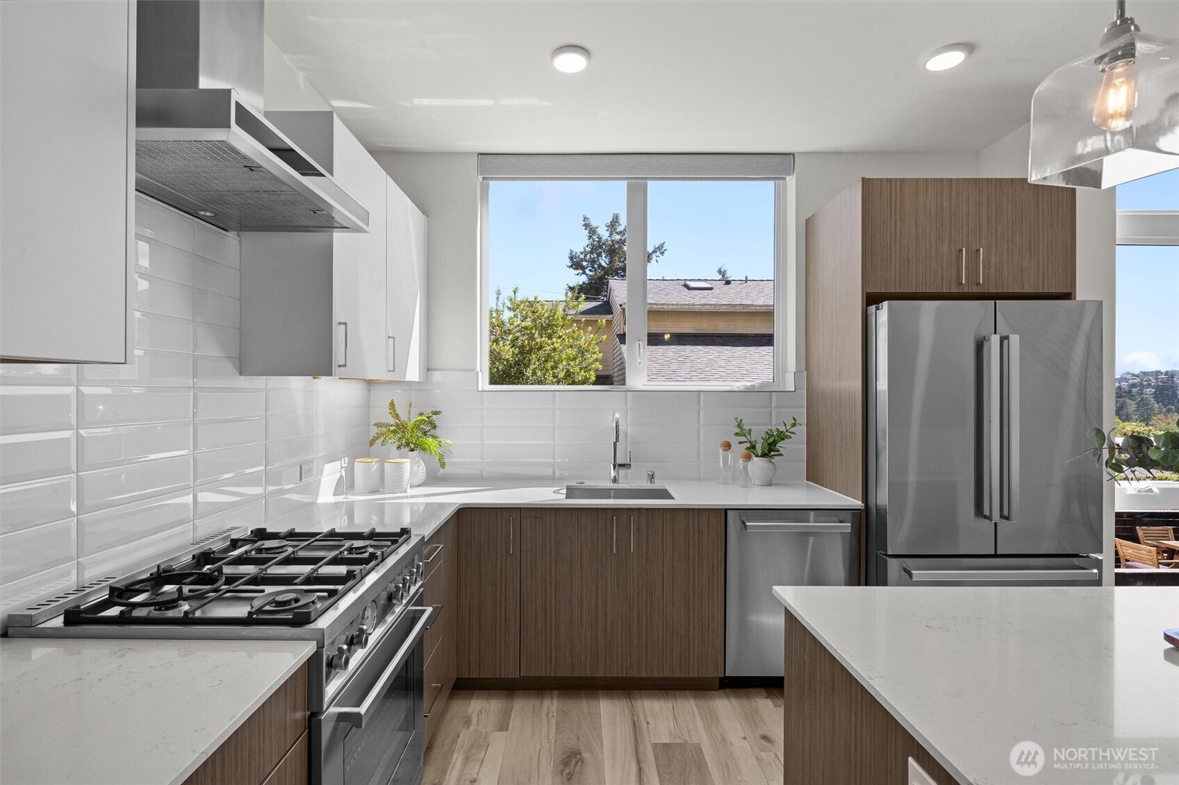 3011 30th Avenue W #A, Seattle, WA 98199