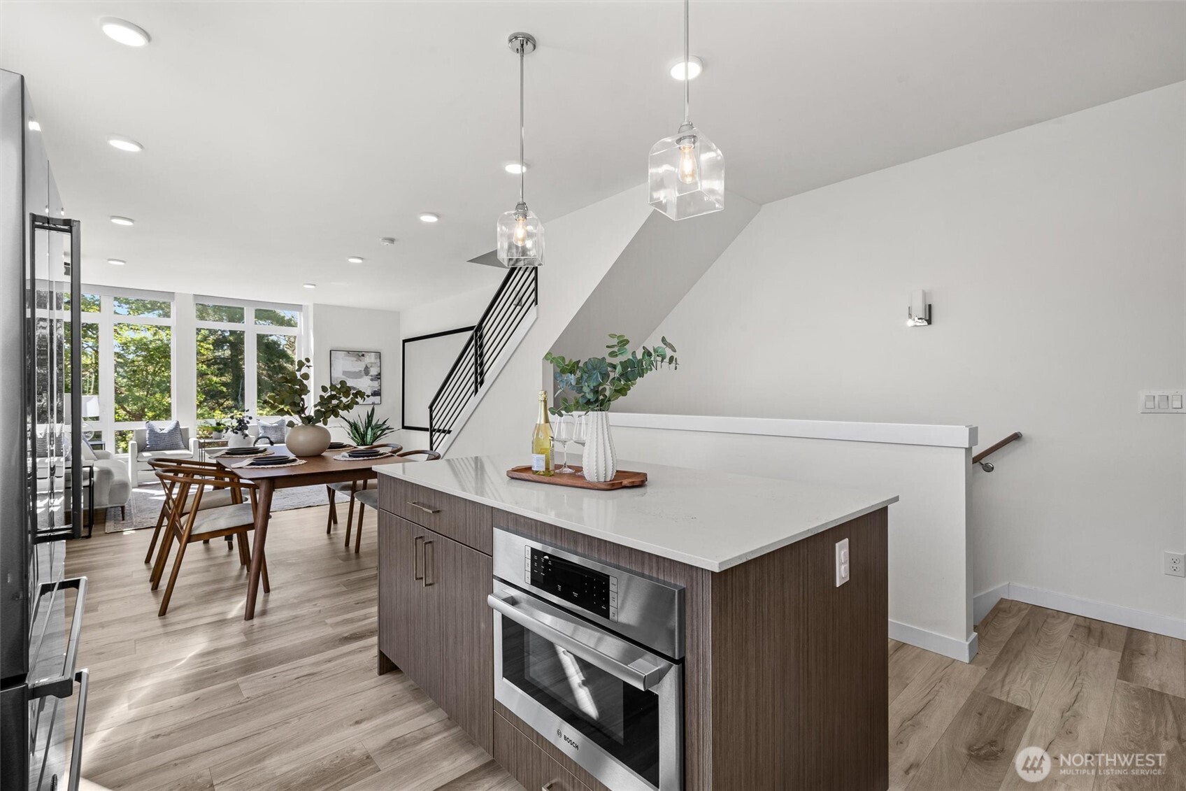 3011 30th Avenue W #A, Seattle, WA 98199