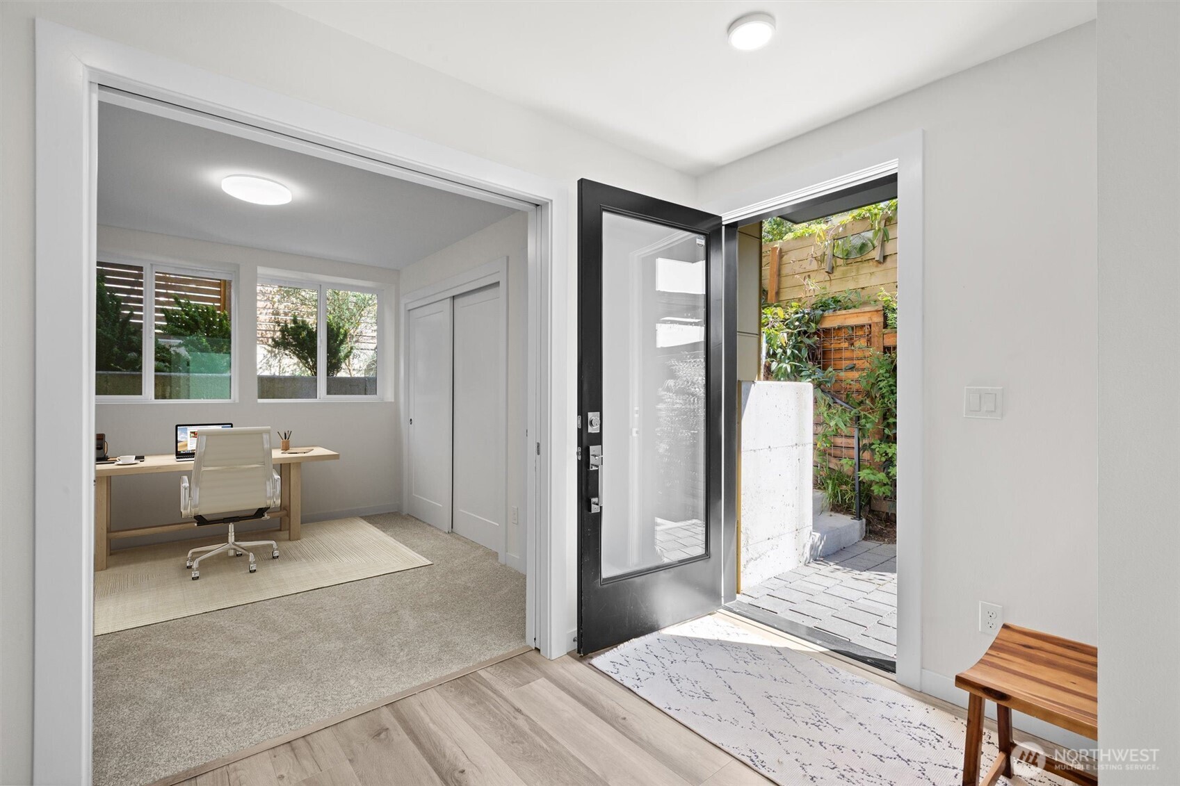 3011 30th Avenue W #A, Seattle, WA 98199