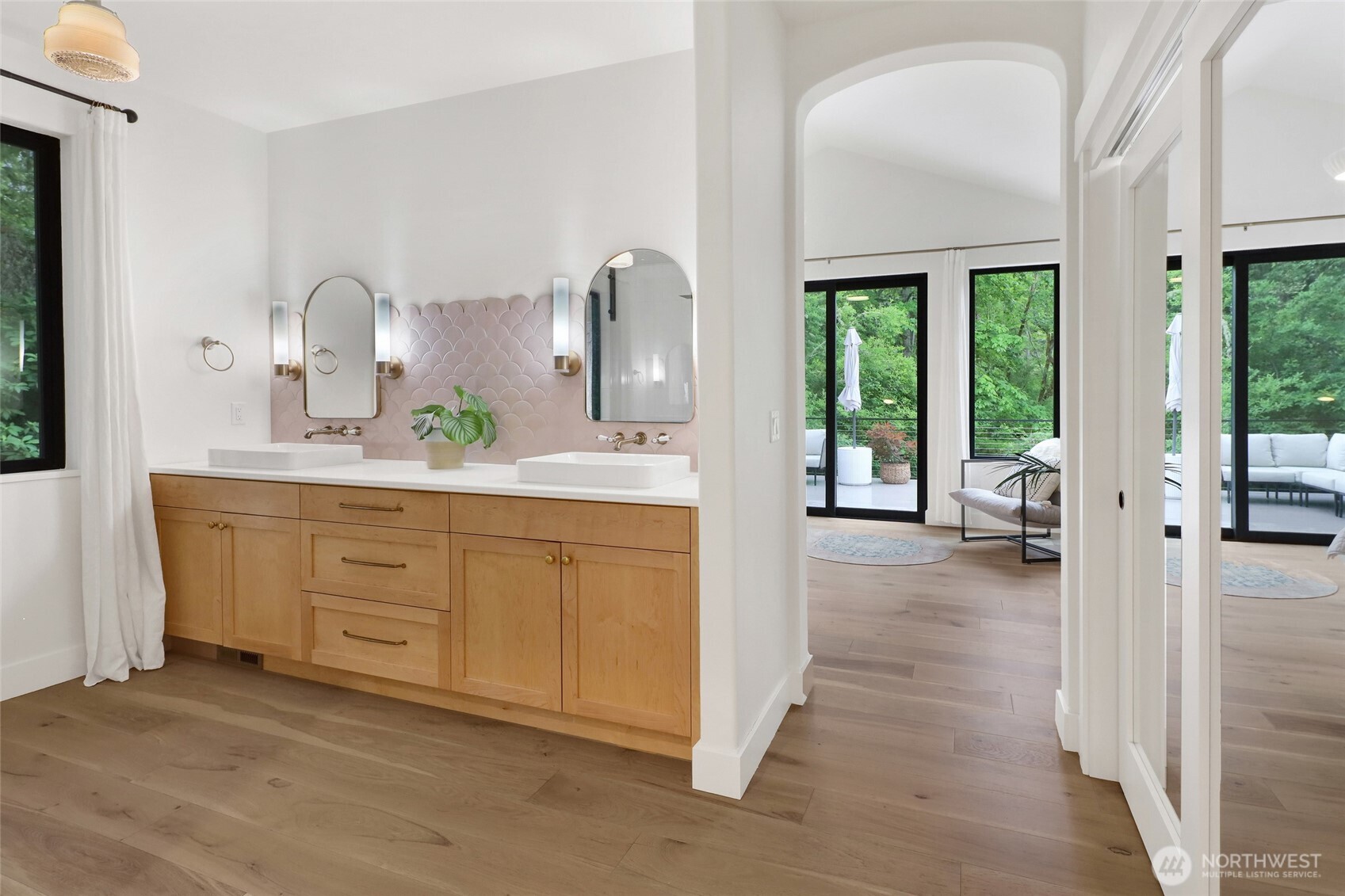 4357 Lakehill Lane , Bellingham, WA 98229