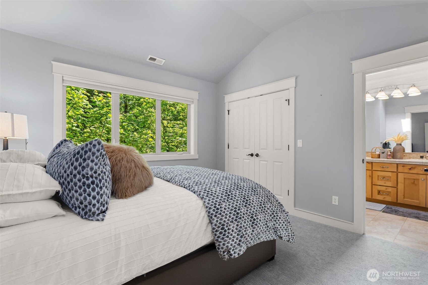 5370 228th Avenue SE, Issaquah, WA 98029