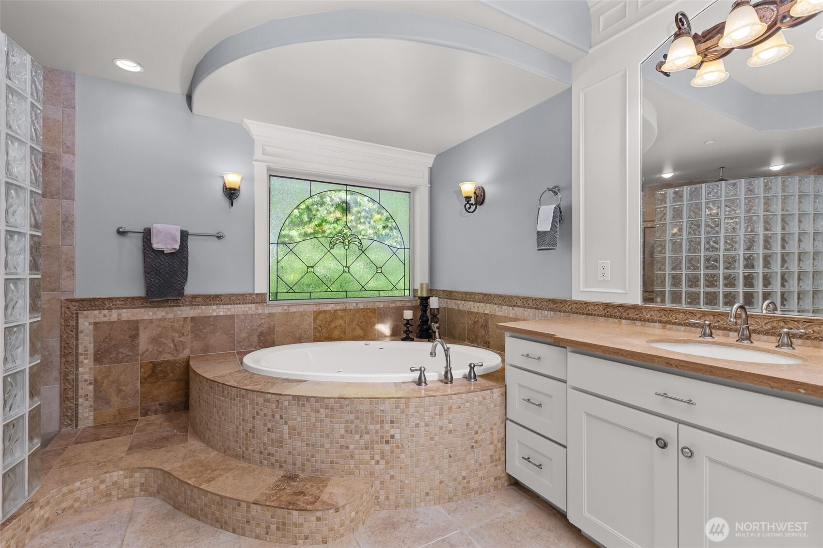 5370 228th Avenue SE, Issaquah, WA 98029