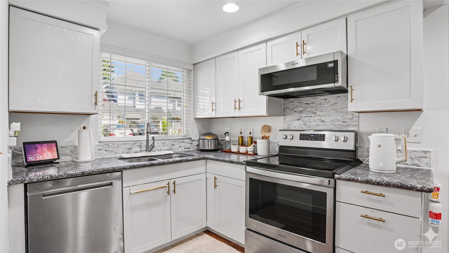 247 S 328th Lane , Federal Way, WA 98003