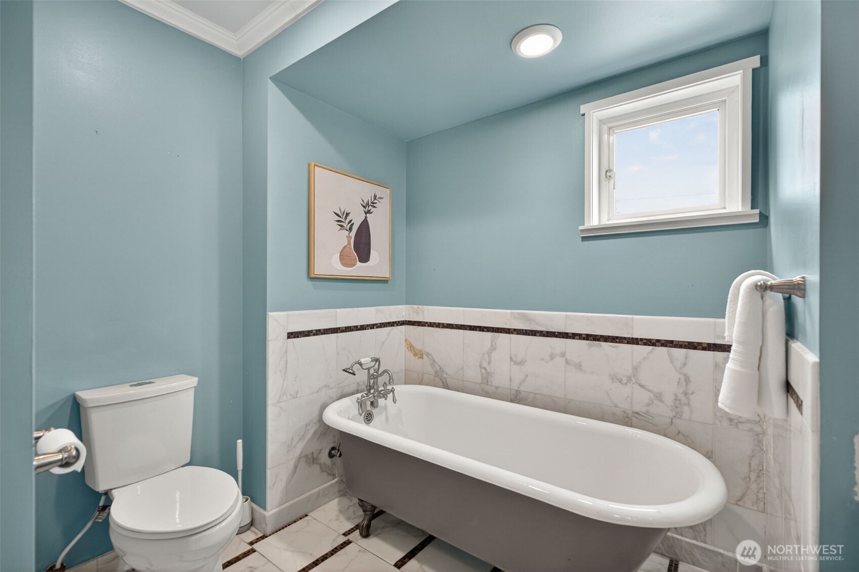 7700 California Avenue SW, Seattle, WA 98136