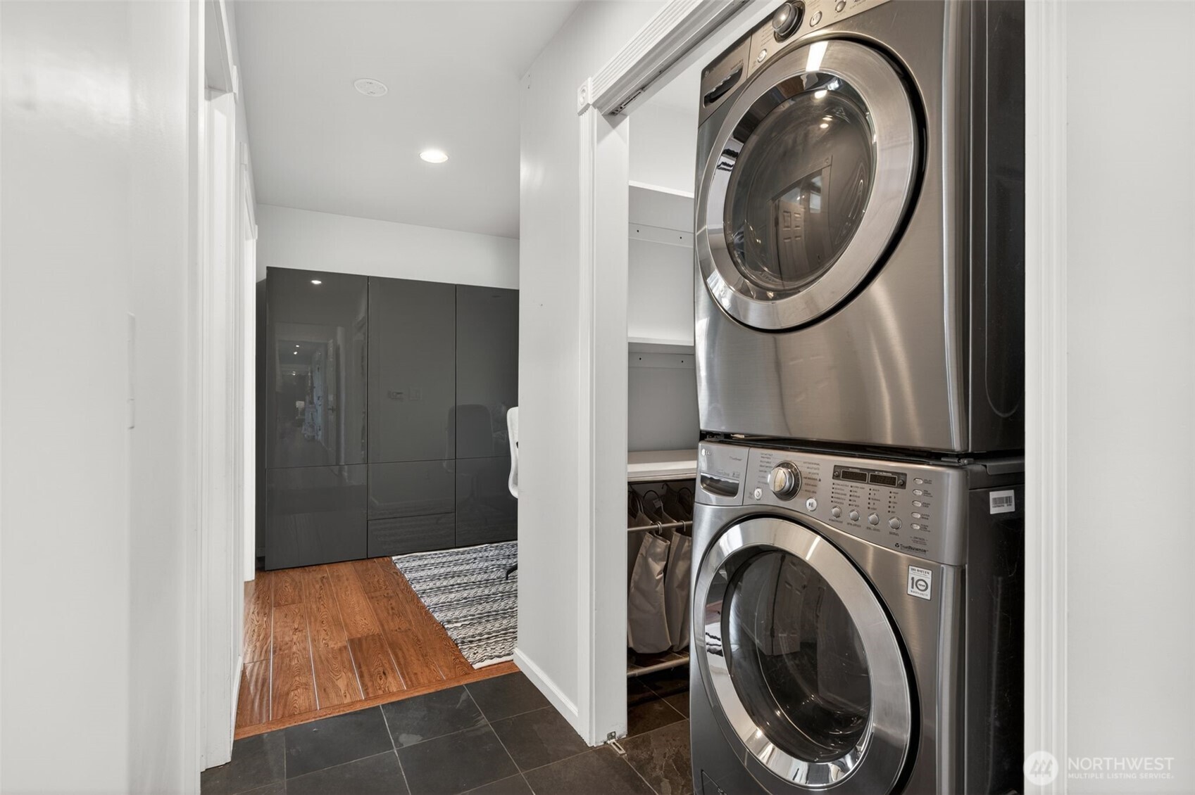 7700 California Avenue SW, Seattle, WA 98136