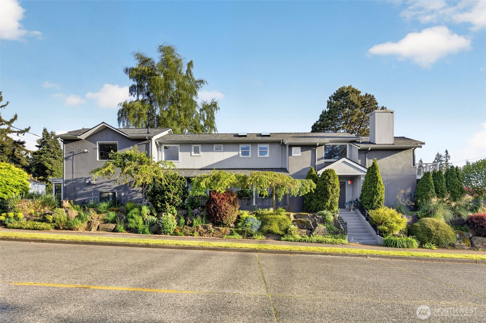 7700 California Avenue SW, Seattle, WA 98136